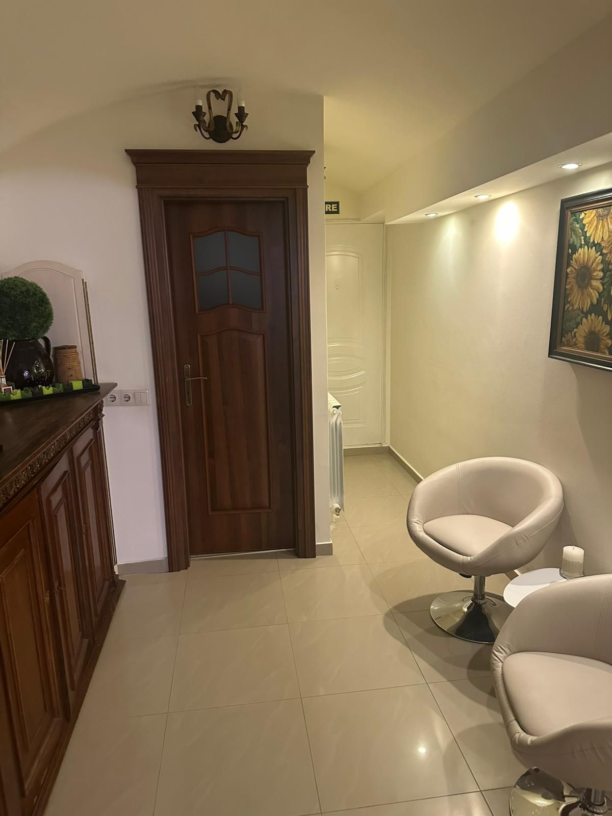 Spatiu comercial situat ultracentral, Pret 310.000 eur neg.comision 0% — fotografia 6
