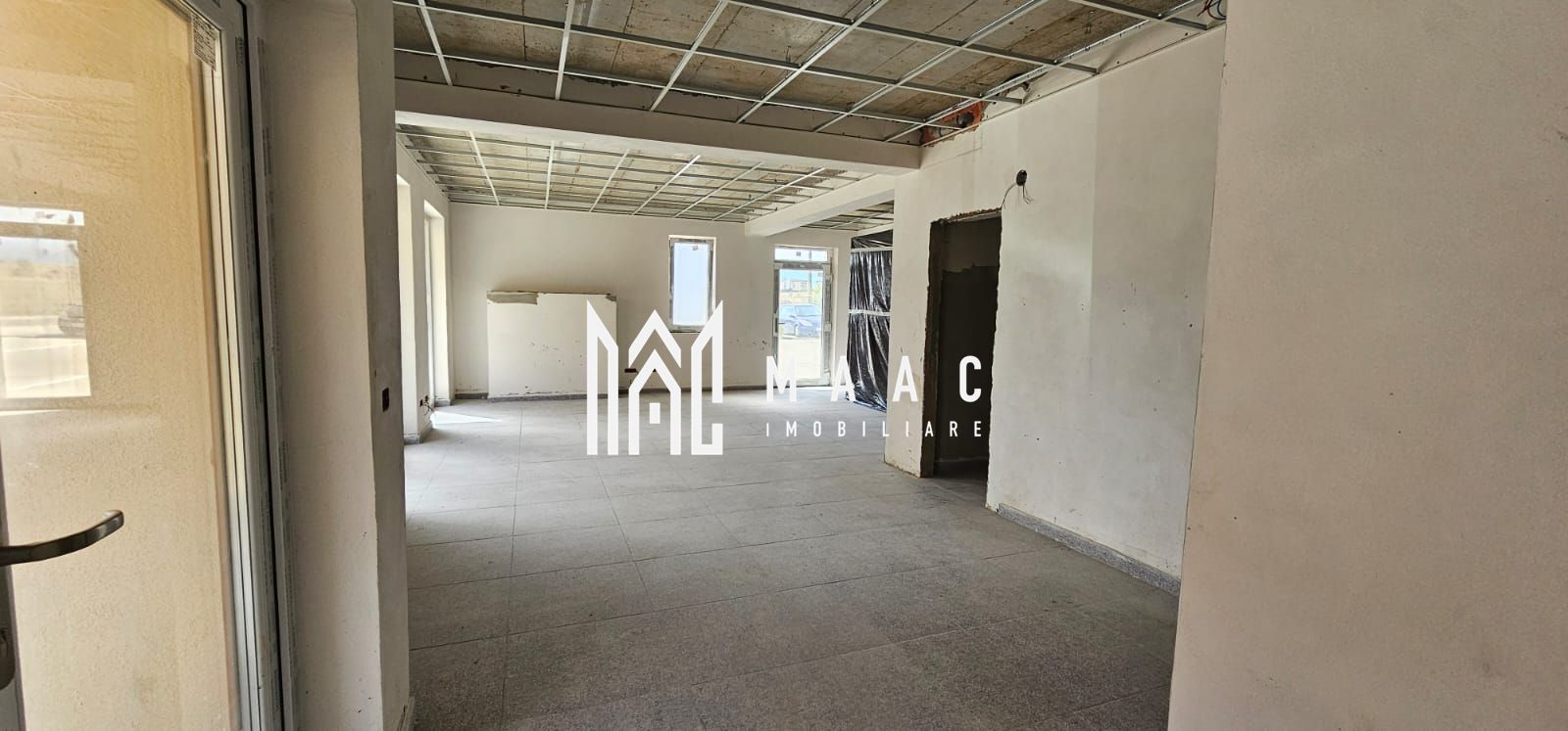 Spatiu Comercial | 54 Mp | Zona Calea Surii mici — fotografia 3