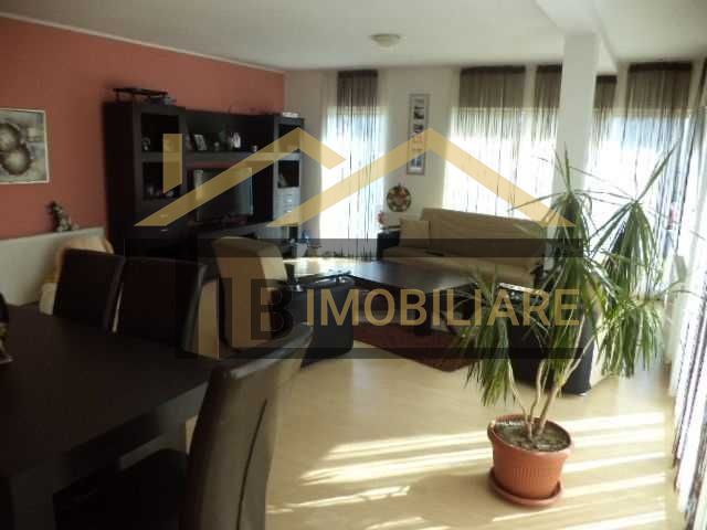 Casa individuala, 175mp, 4 camere, zona strazii Nordului — fotografia 7