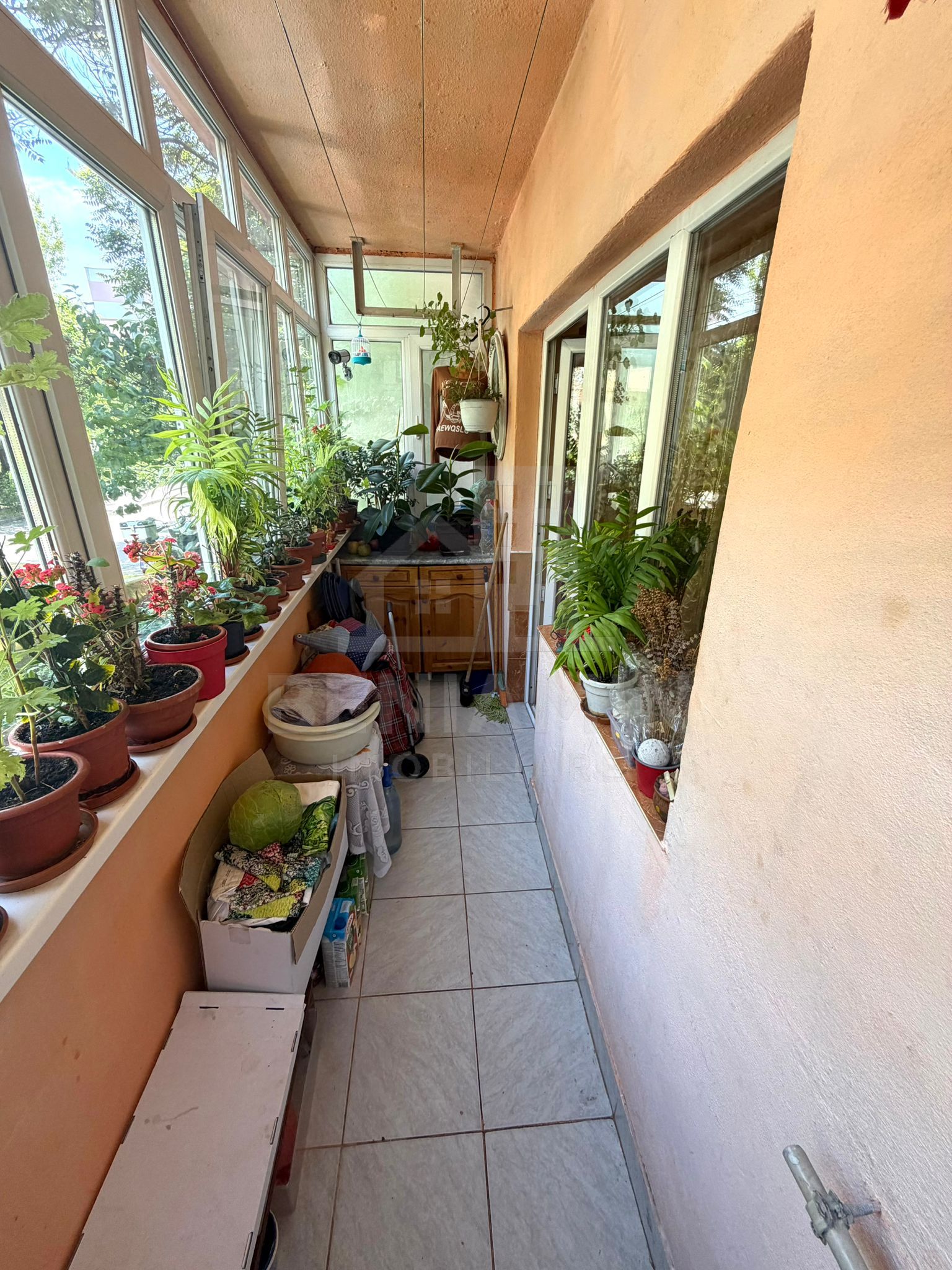 Apartament cu 2 camere la parter cu balcon - Brazda lui Novac 55mp — fotografia 8