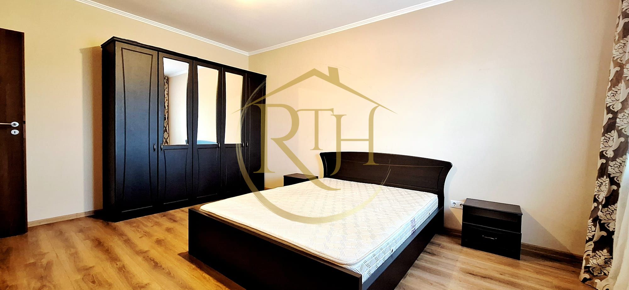 Oferim spre inchiriere, Casa-Duplex cu 4 camere in Dumbravita aproape de Lidl — fotografia 12