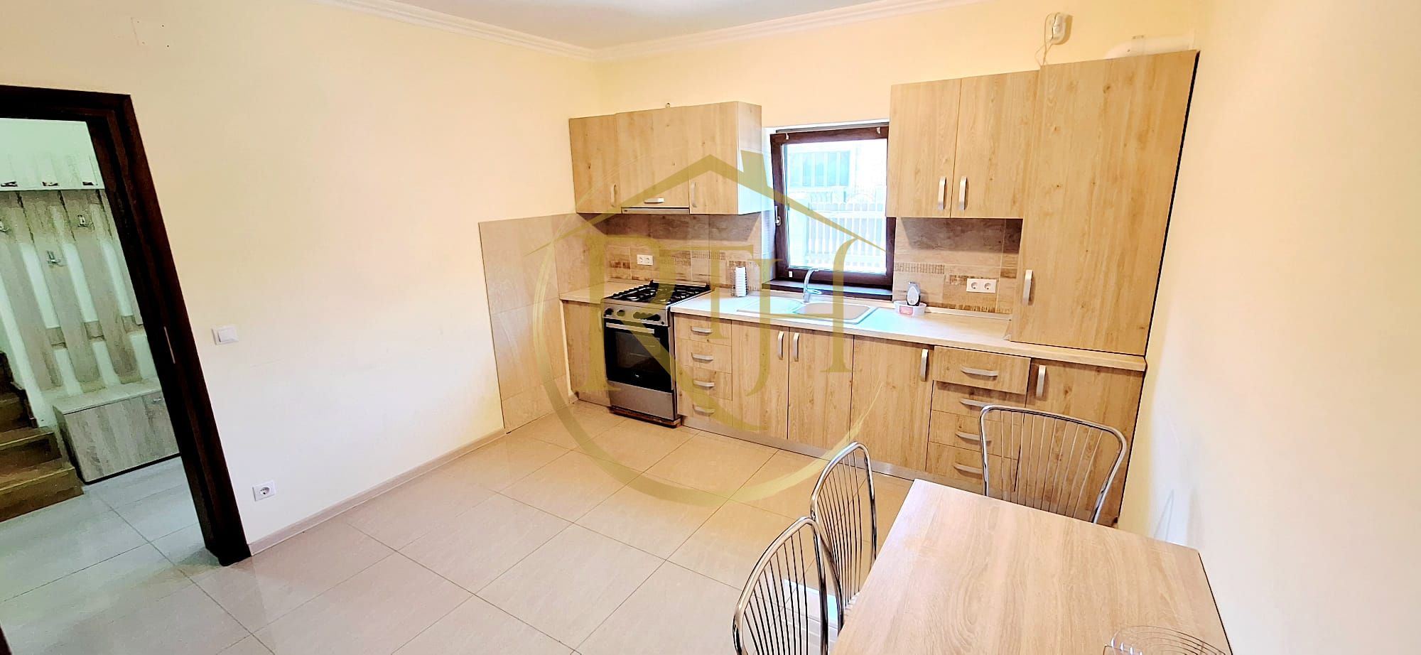 Oferim spre inchiriere, Casa-Duplex cu 4 camere in Dumbravita aproape de Lidl — fotografia 8