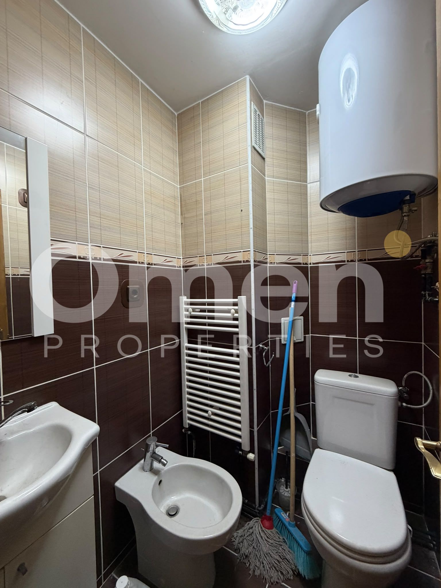 Apartament cu 3 camere | pe 2 niveluri | cu garaj | zona centrala | sat Arinis — fotografia 10