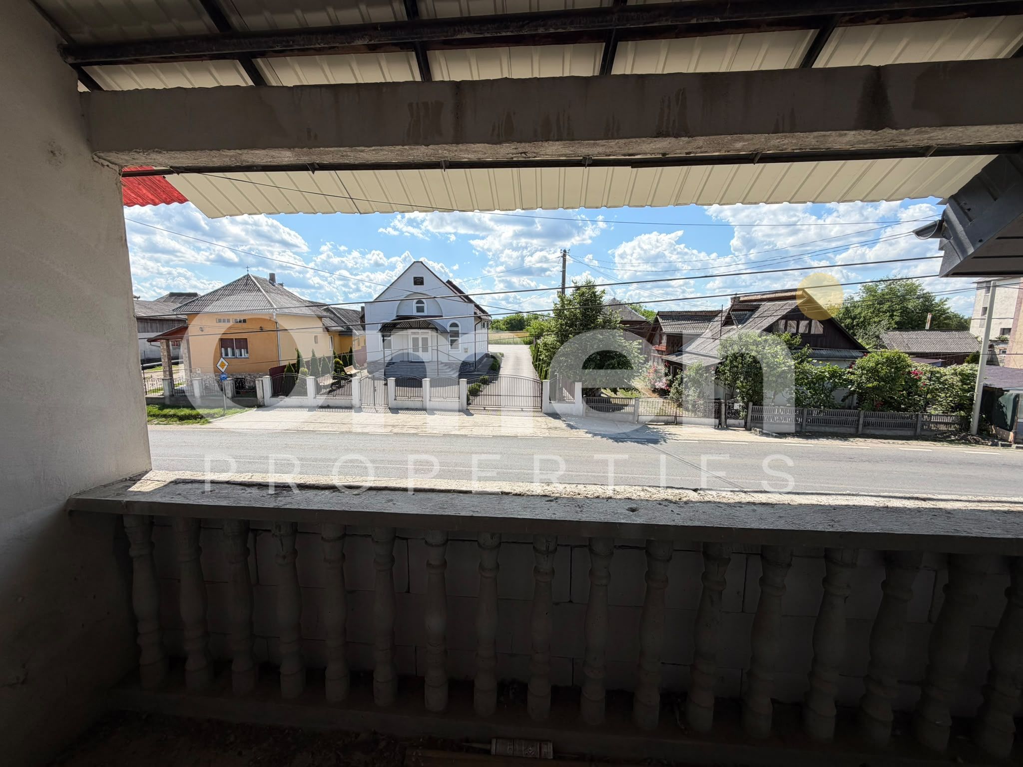 Apartament cu 3 camere | pe 2 niveluri | cu garaj | zona centrala | sat Arinis — fotografia 14