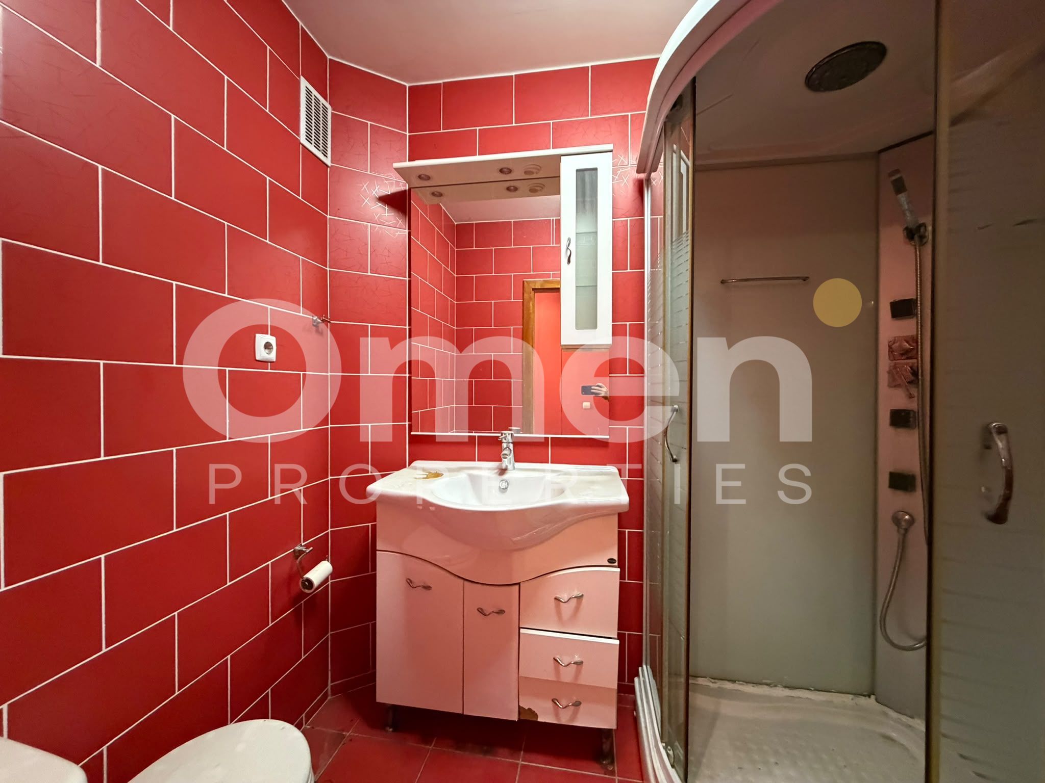 Apartament cu 3 camere | pe 2 niveluri | cu garaj | zona centrala | sat Arinis — fotografia 9