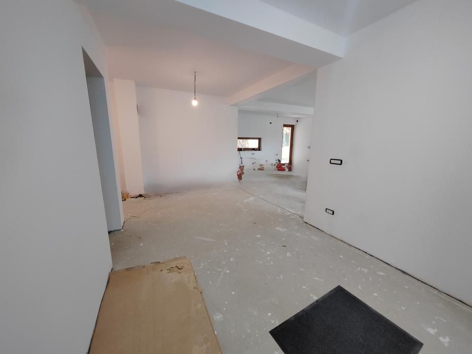 BÂRNOVA - Casă individuală P+POD, 156 mp + 1000 mp teren — fotografia 13