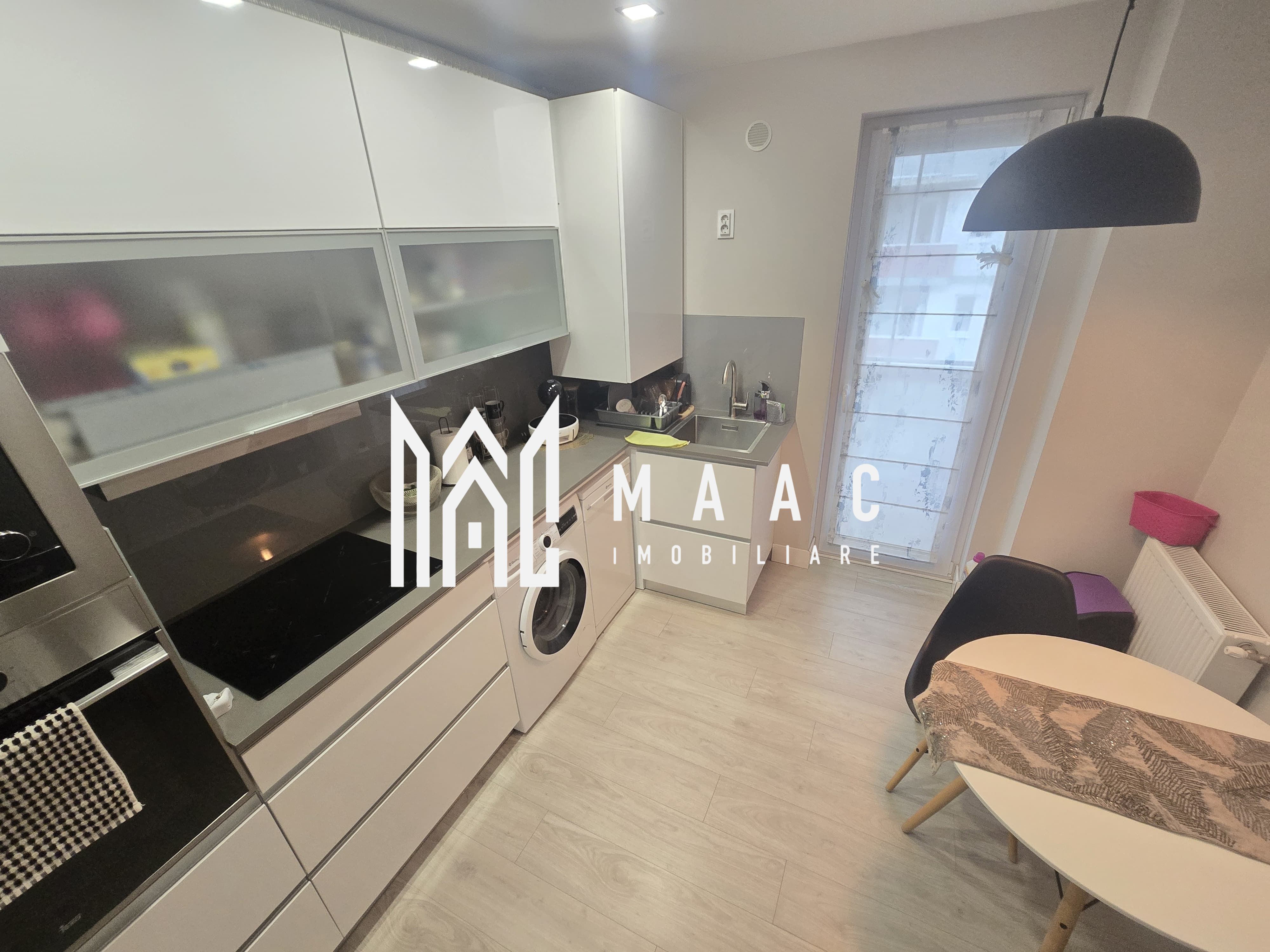 Apartament 3 camere 2 bai 2 balcoane loc de parcare subteran zona Turnisor — fotografia 16