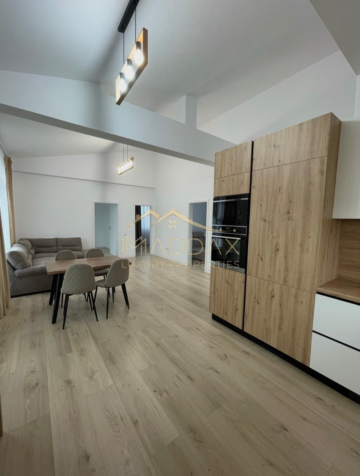 ***CASA MODERNA 4 camere ***LUX***Gradina 450 mp//Ostratu//CORBEANCA — fotografia 5