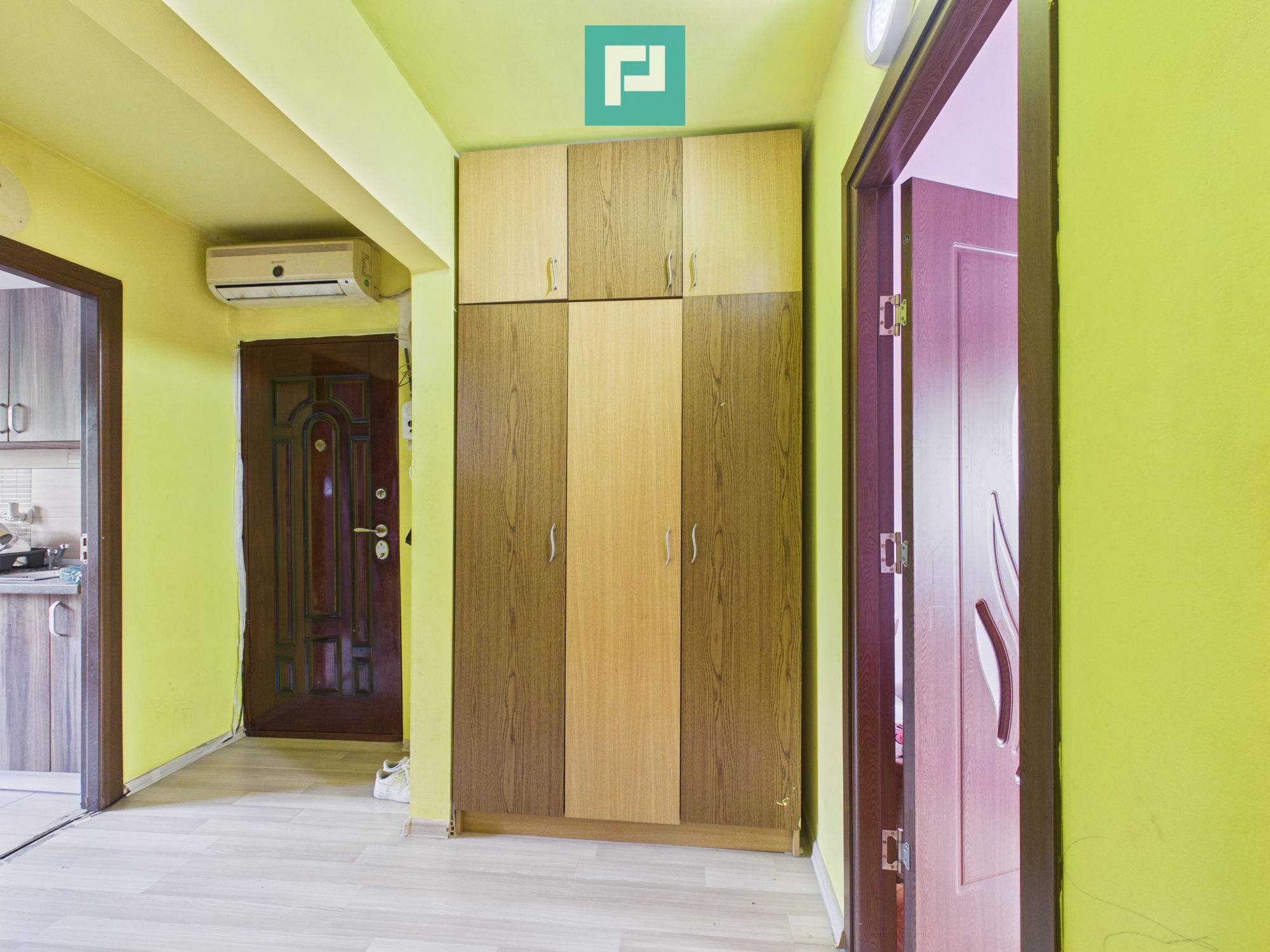 Apartament 3 camere Etaj 3 Zona Aurel Vlaicu — fotografia 5