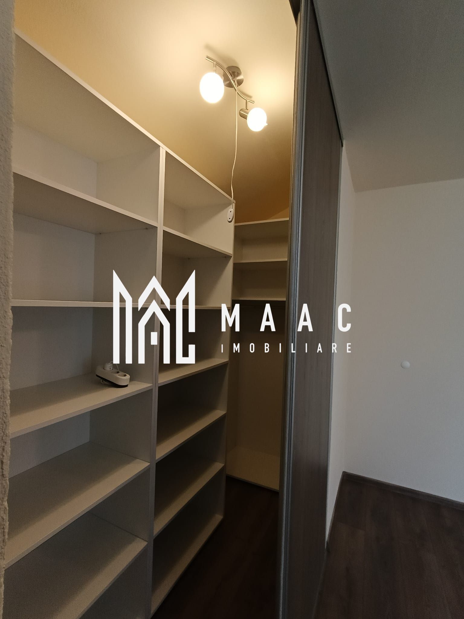 Casă | 3 camere | 2 Băi | 110 MPU | Curte | Calea Cisnădiei — fotografia 14