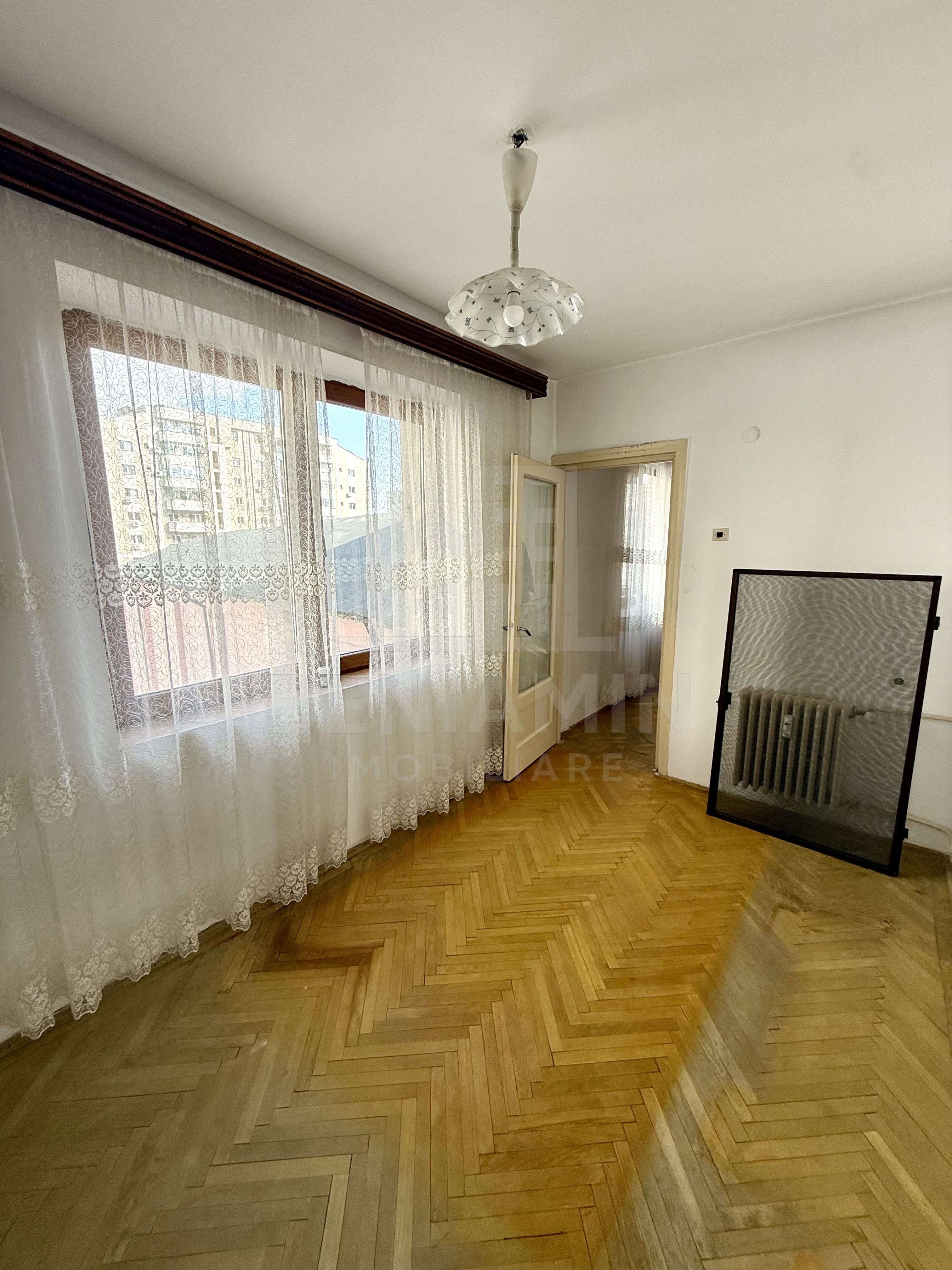 2 camere - etaj 1 - investitie - zona excelenta - Cinema Patria — fotografia 3