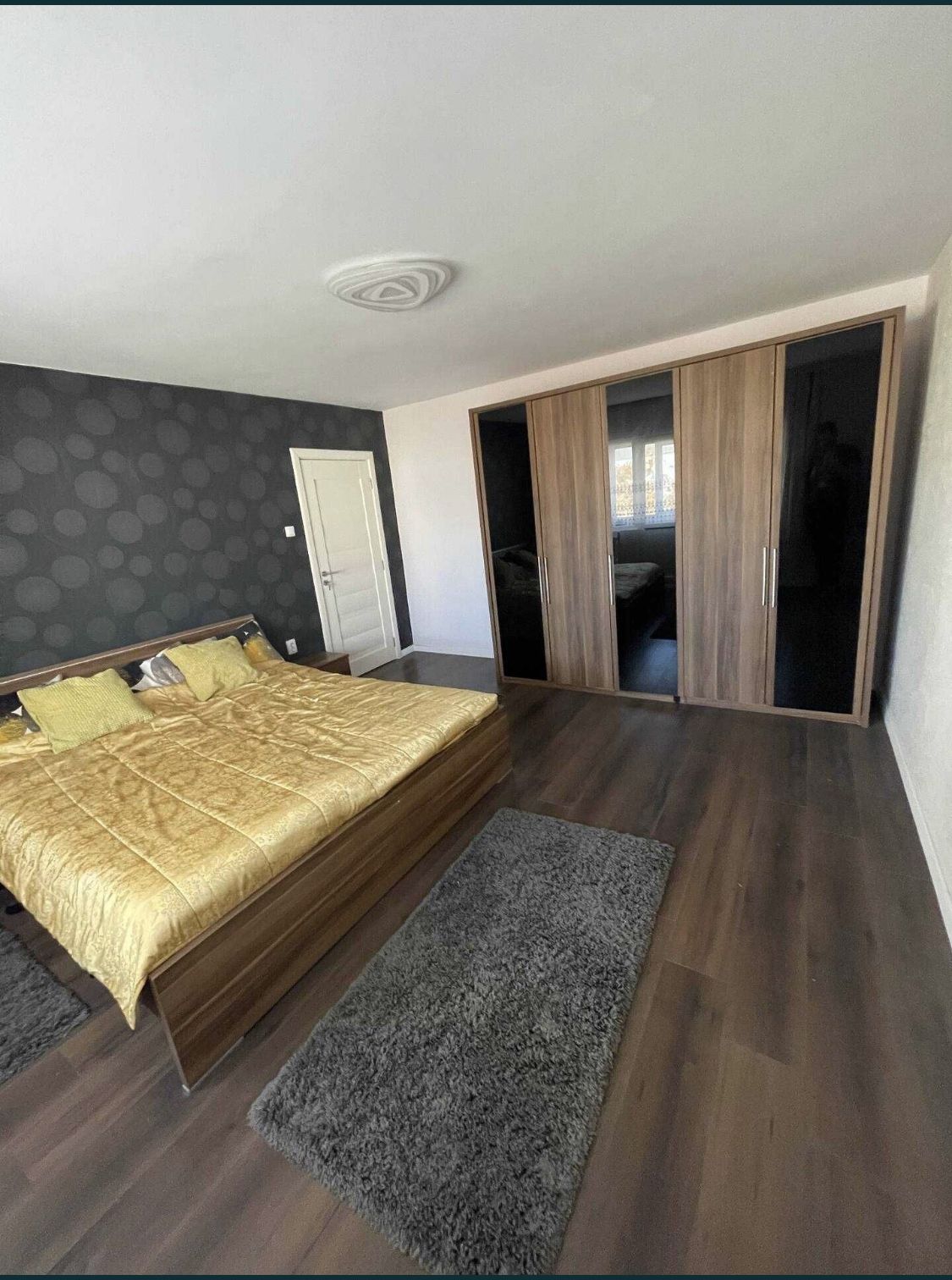 Apartament de vanzare cu 3 camere, Micro 16 Satu Mare etaj 4/4 — fotografia 4