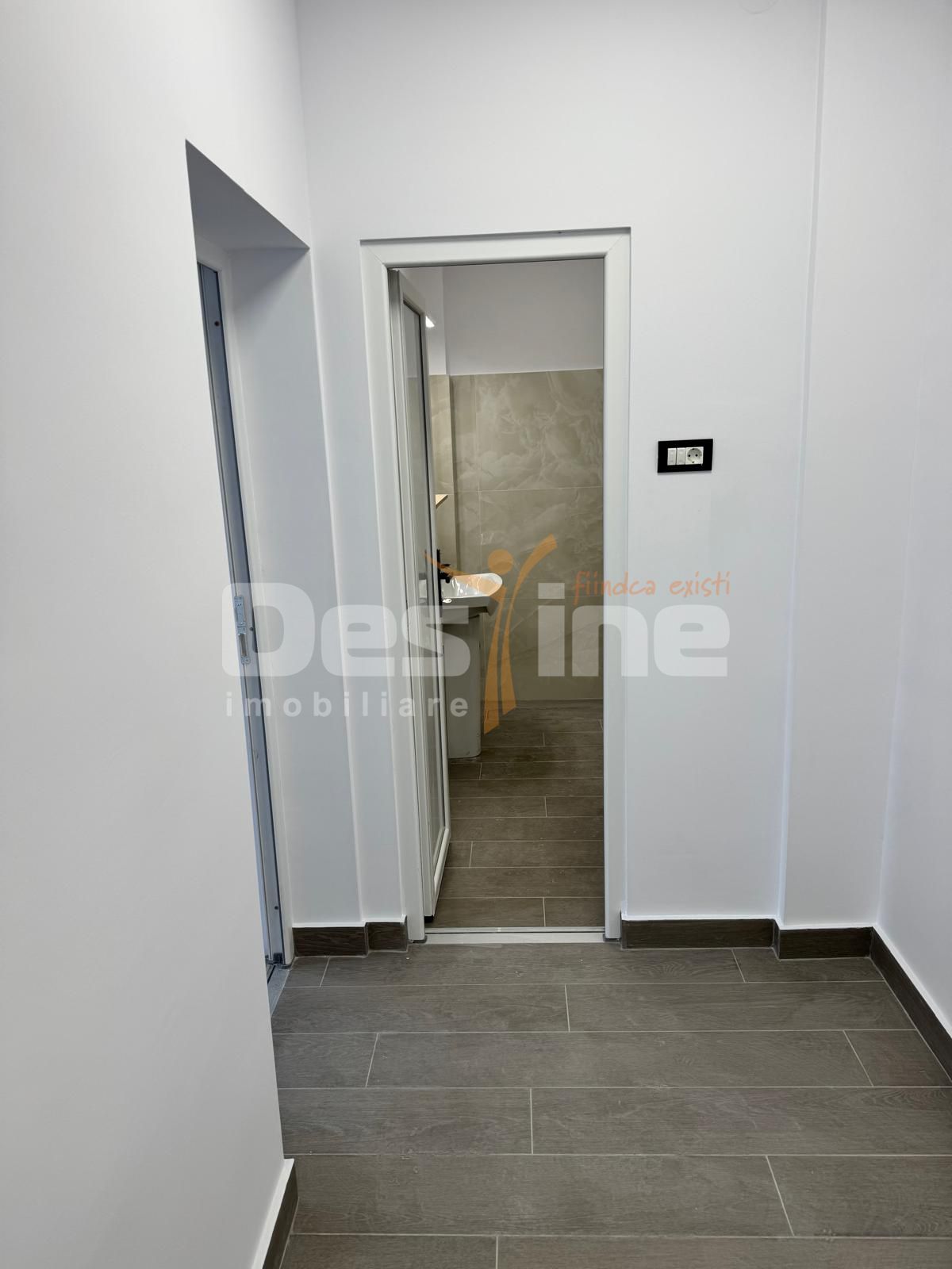 Spatiu comercial ultracentral, Ploiesti — fotografia 4