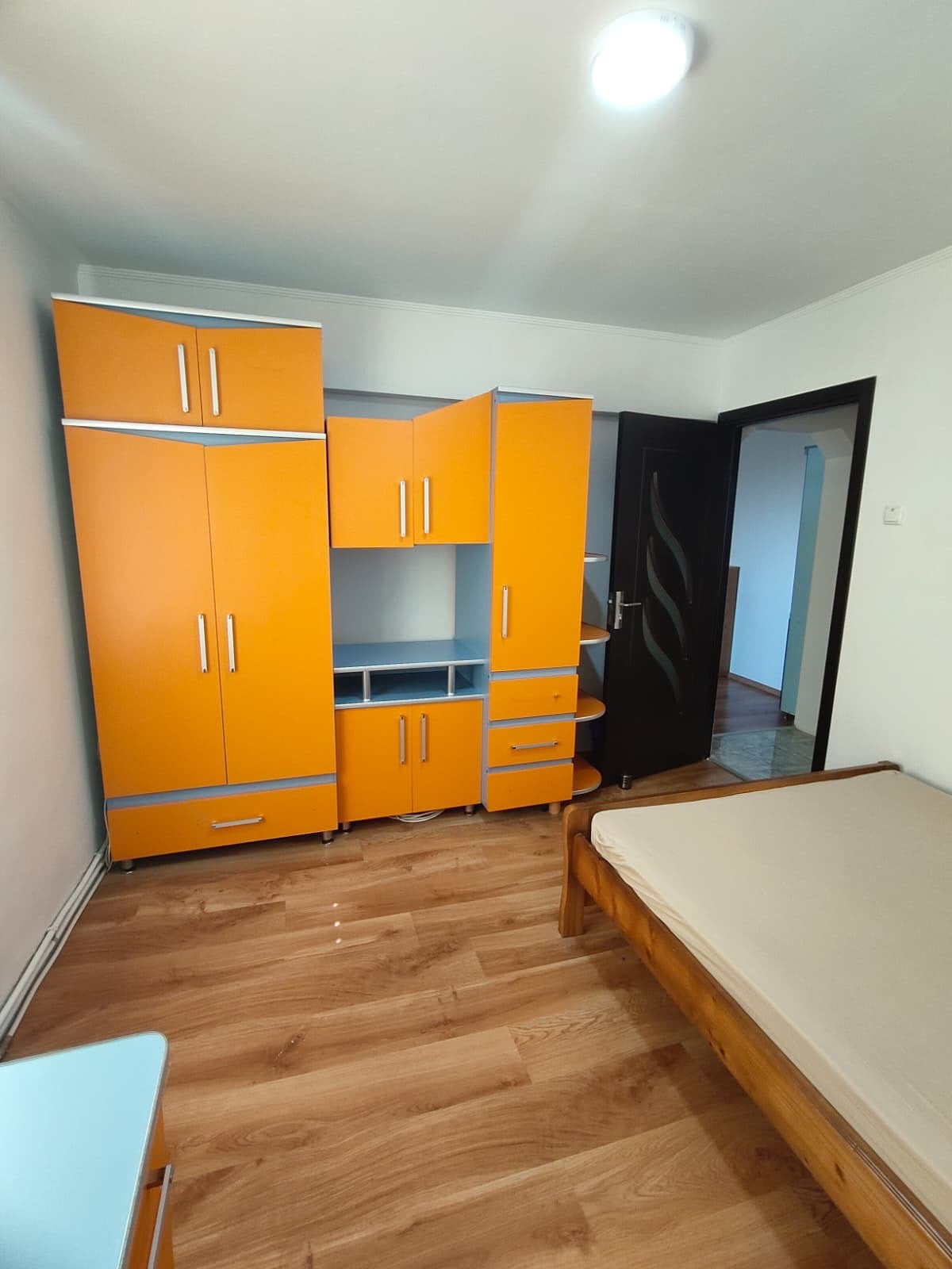 Apartament cu 2 Camere de Vânzare, bloc cu Lift  | Et9 /10 | 77.000Euro — fotografia 2