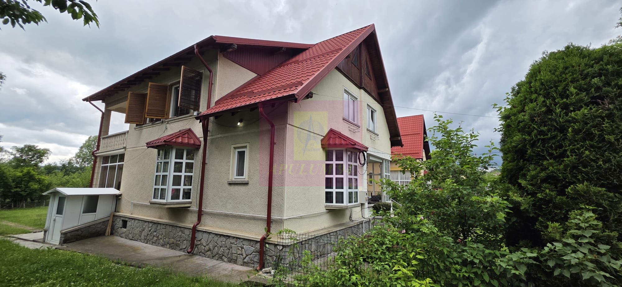 Vila de vanzare cu 6 camere si teren de 1000 mp in Cornu, Prahova — fotografia 4