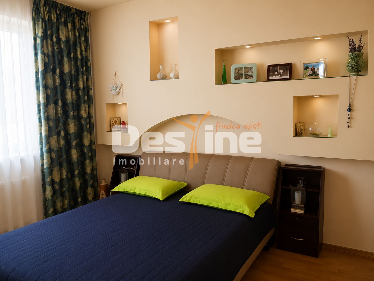 De vânzare apartament 3 camere decomandat, complet mobilat și utilat – — fotografia 3