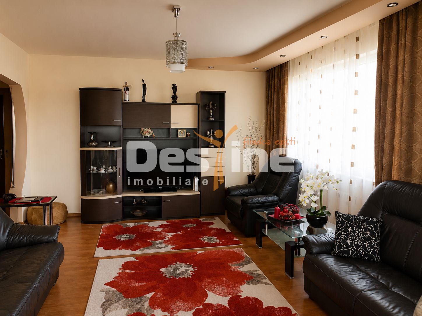 De vânzare apartament 3 camere decomandat, complet mobilat și utilat – — fotografia 8