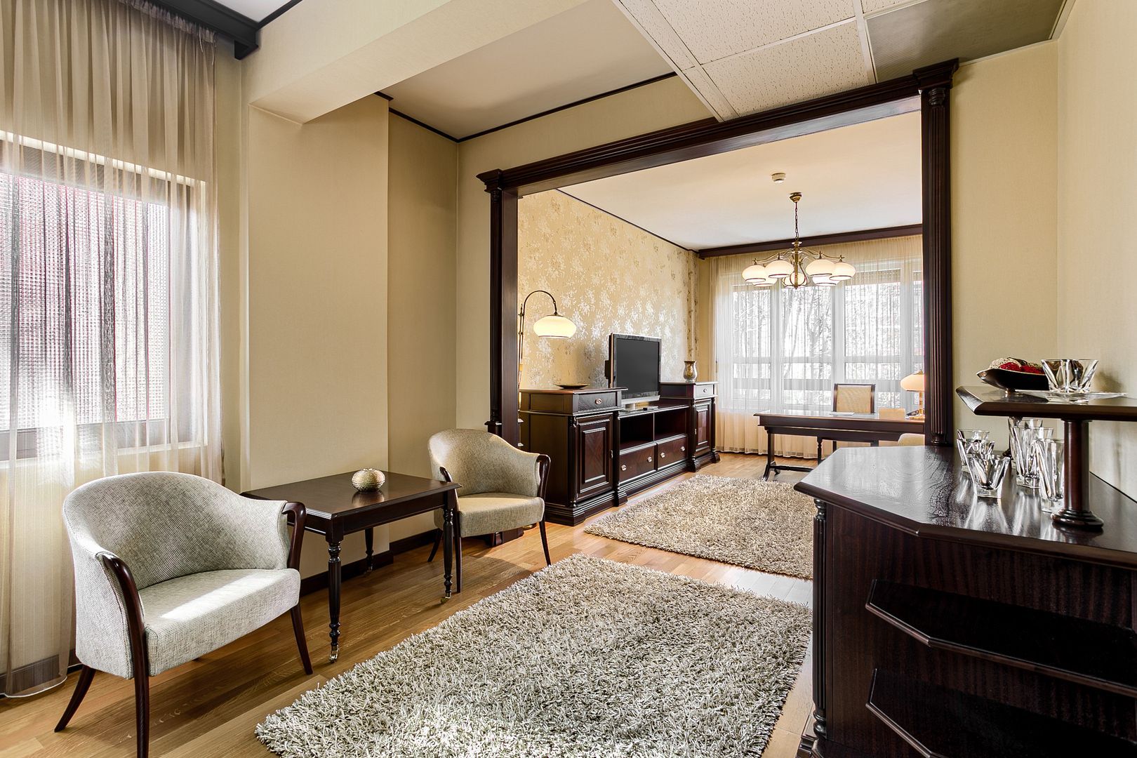 Oportunitate de investiție: Hotel Best Western de 4 stele Arad - Român — fotografia 8