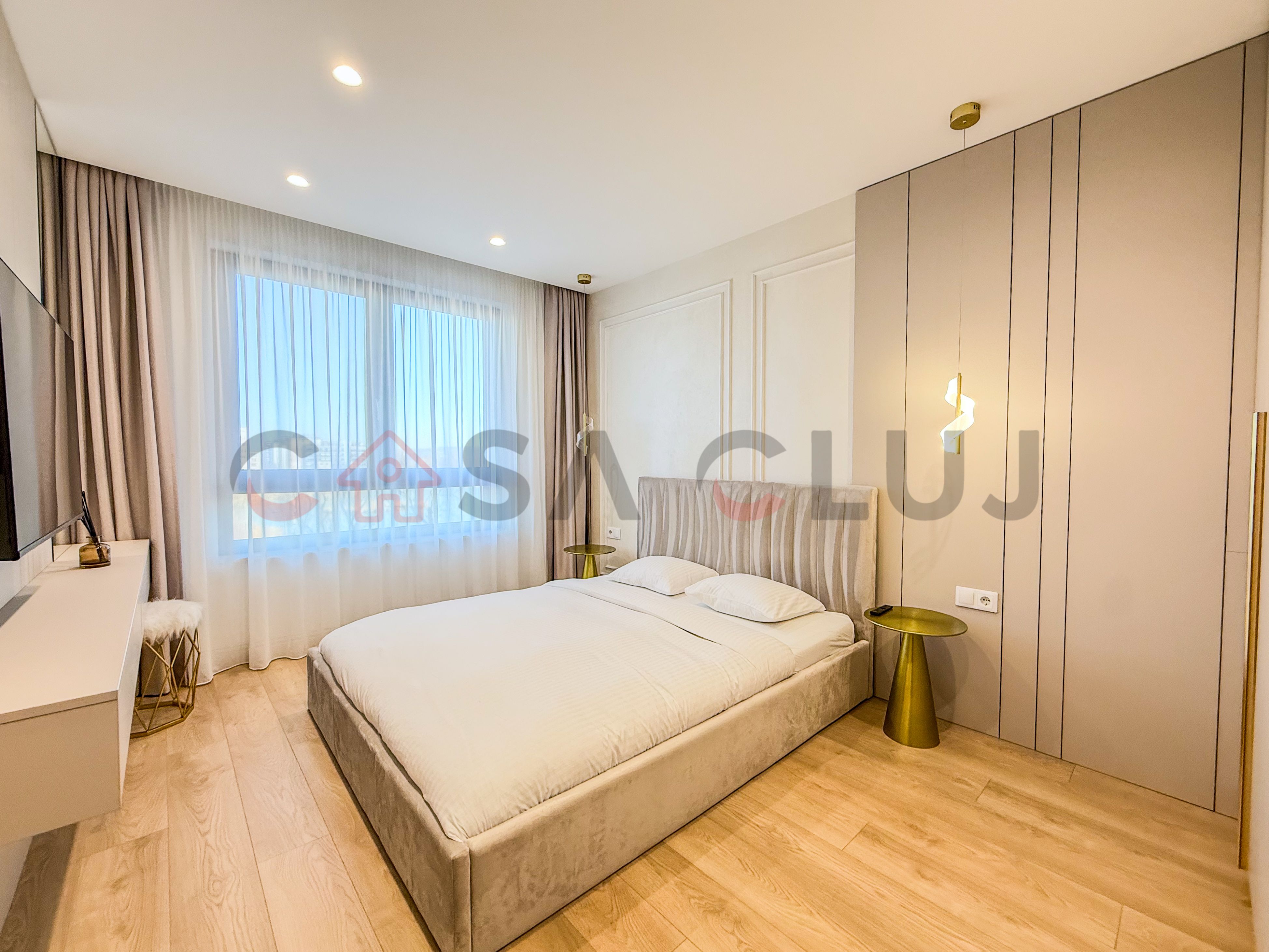 Apartament 2 camere cu vedere spre lac, Iulius Mall