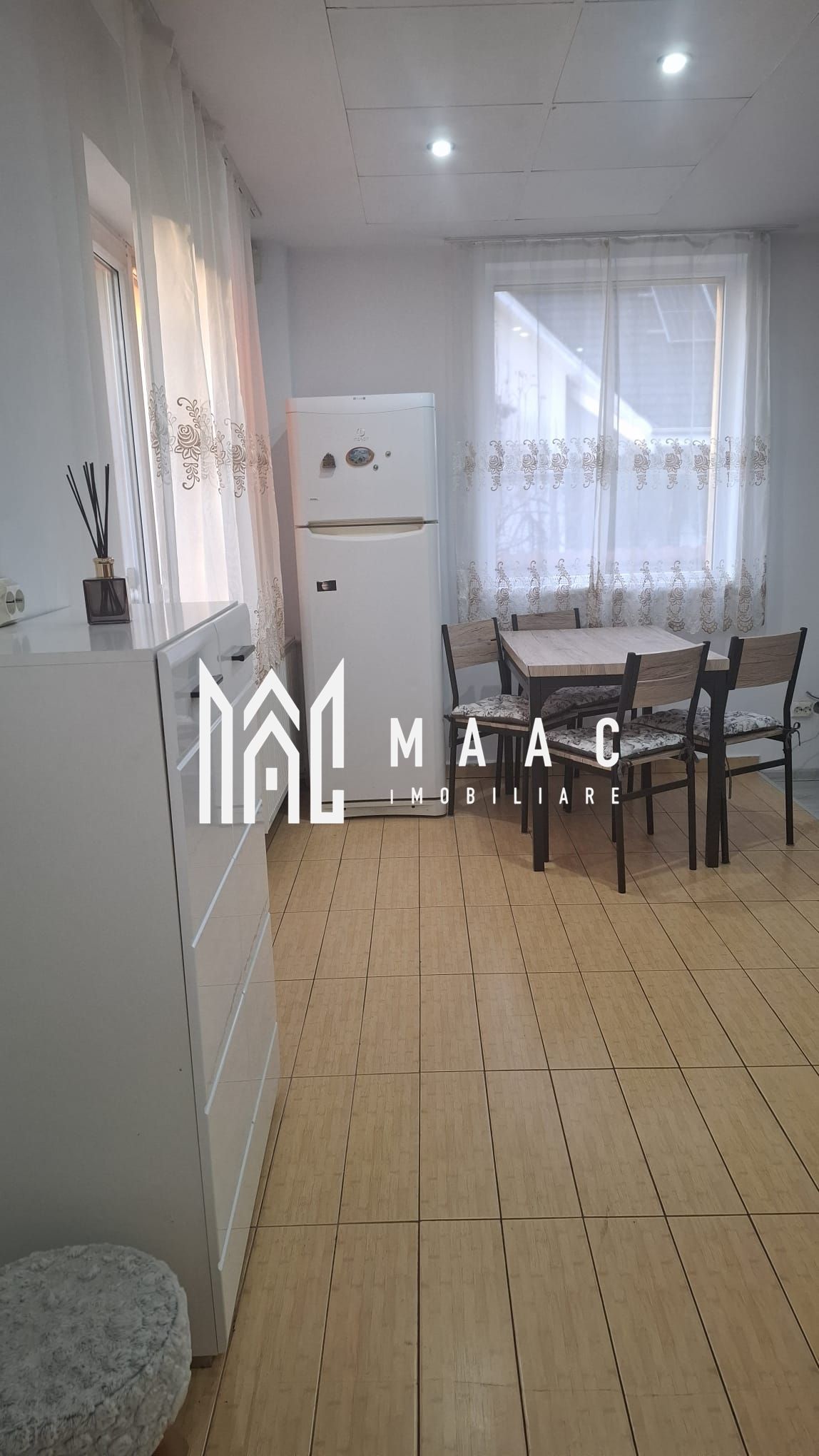 Casa 8 camere | 308mpu | 2 Apartamente | Selimbar — fotografia 8