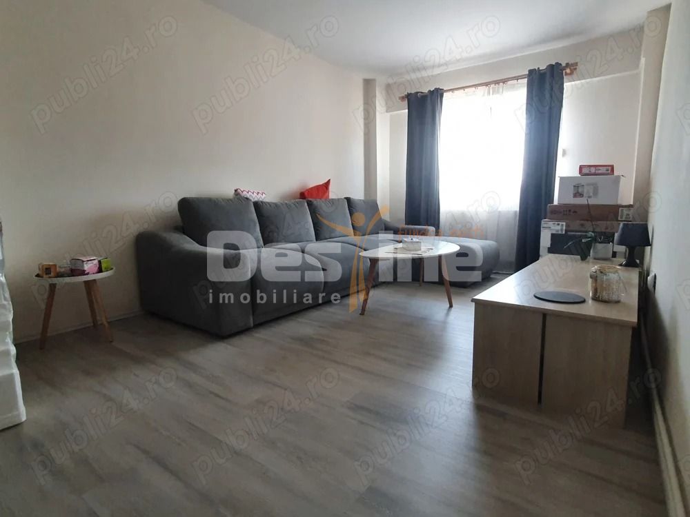 Apartament 2 camere cu balcon generos și vedere superbă către munți