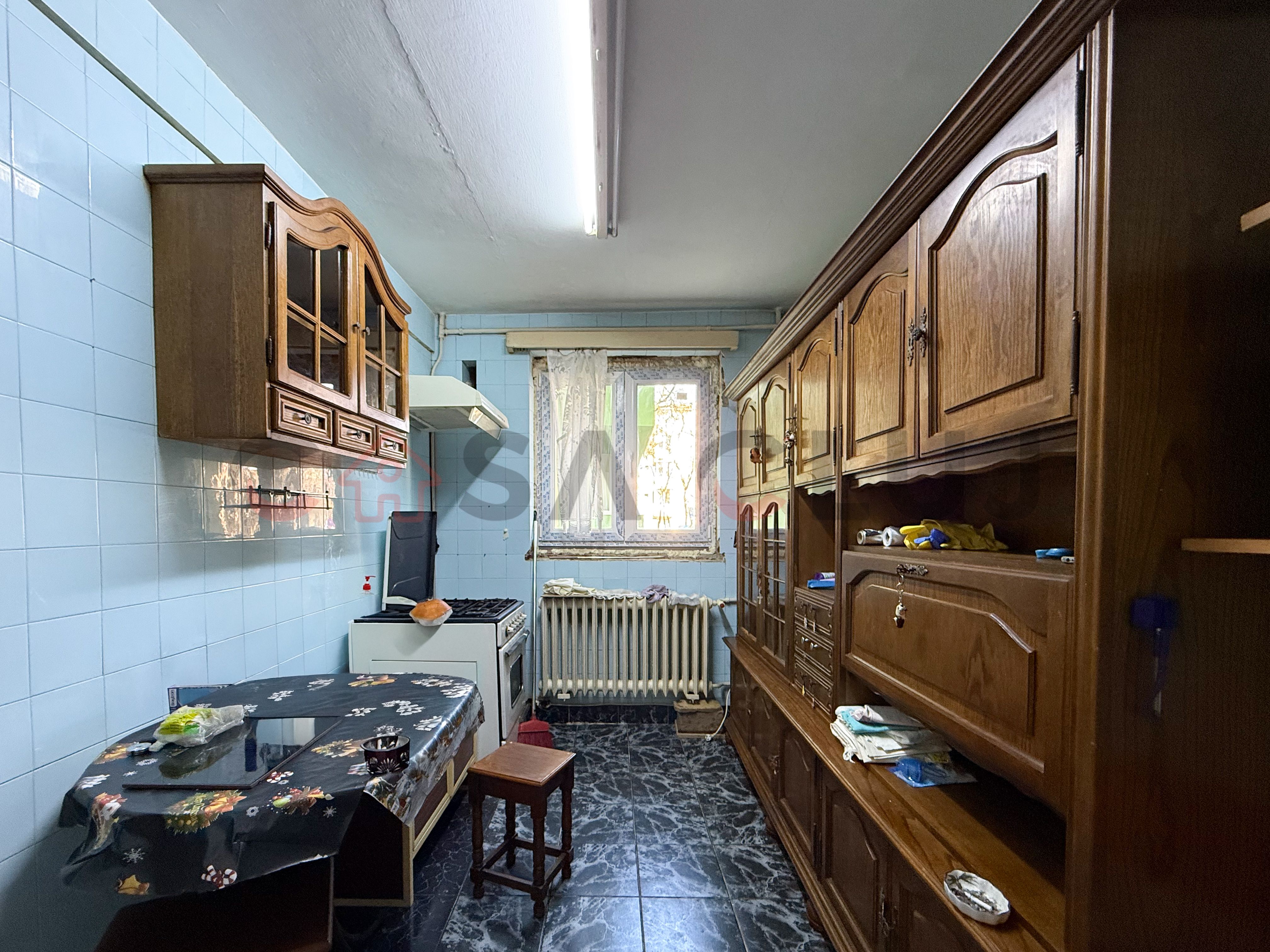 2 camere, parter cu balcon, garaj inclus, Gheorgheni — fotografia 3