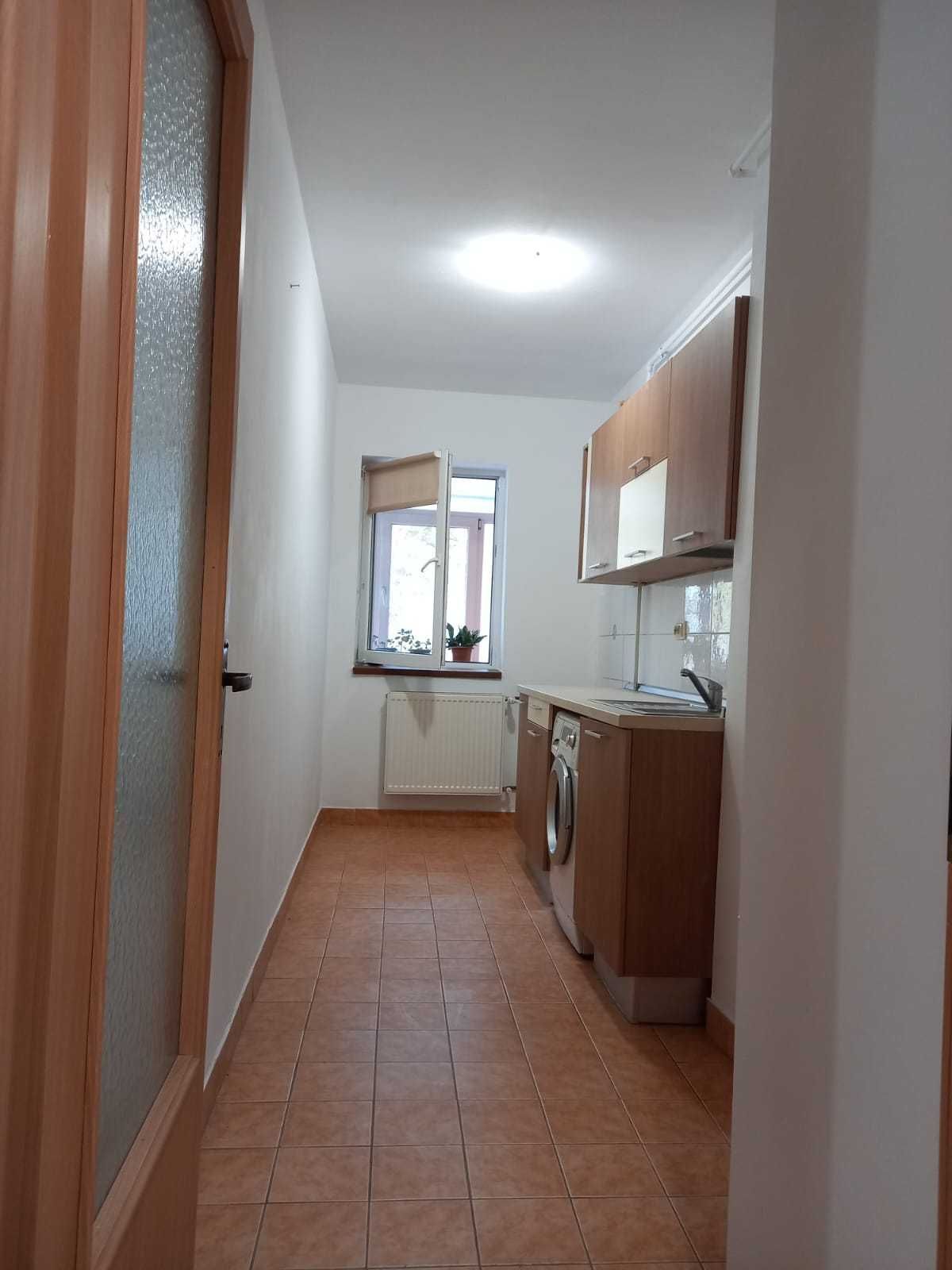 Garsoniera ANL Brâncuși lângă Centrul medical Brâncuși 42mp Etaj1/4 — fotografia 4