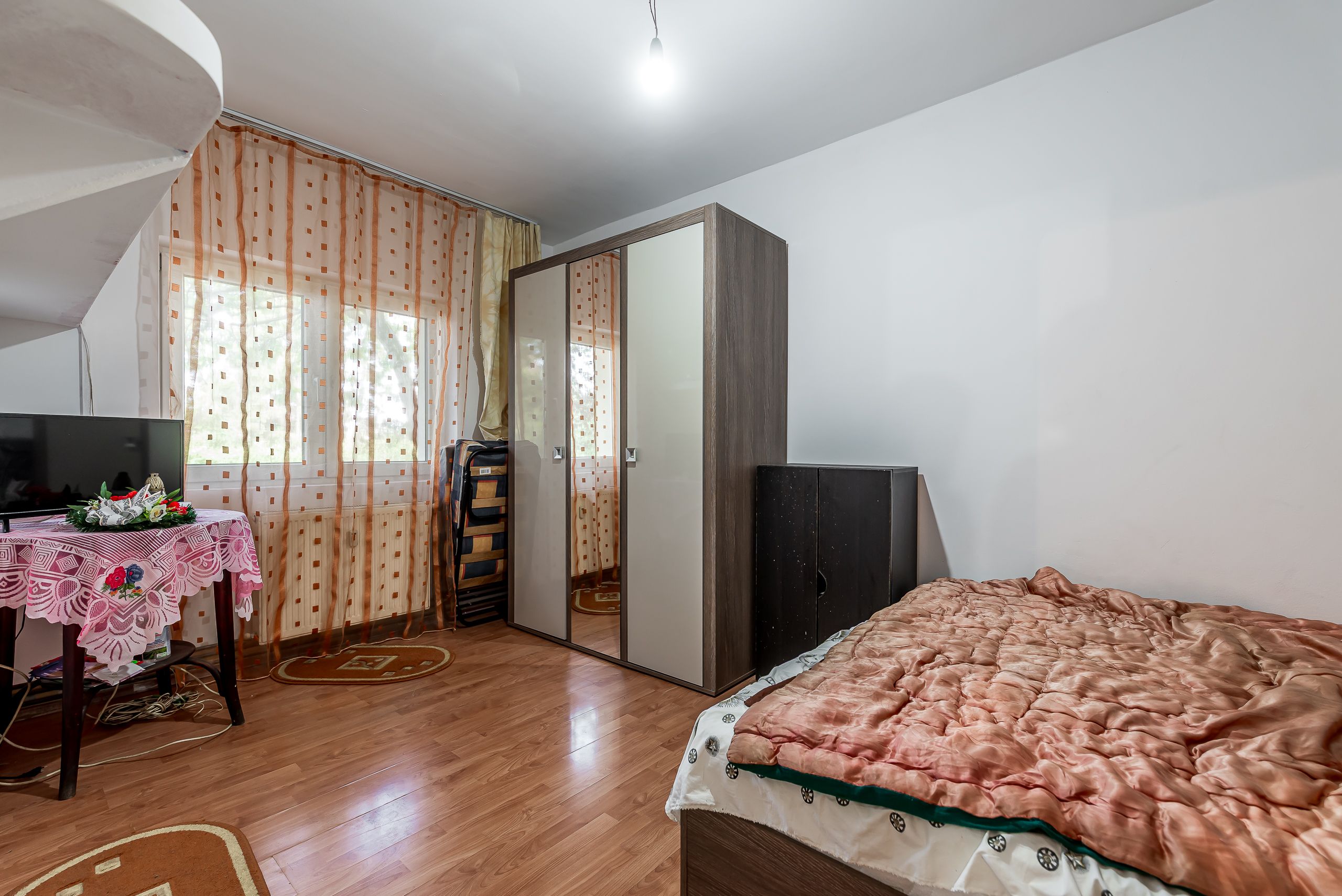 Apartament cu 3 camere decomandat la parter in Confectii Comision 0% — fotografia 5