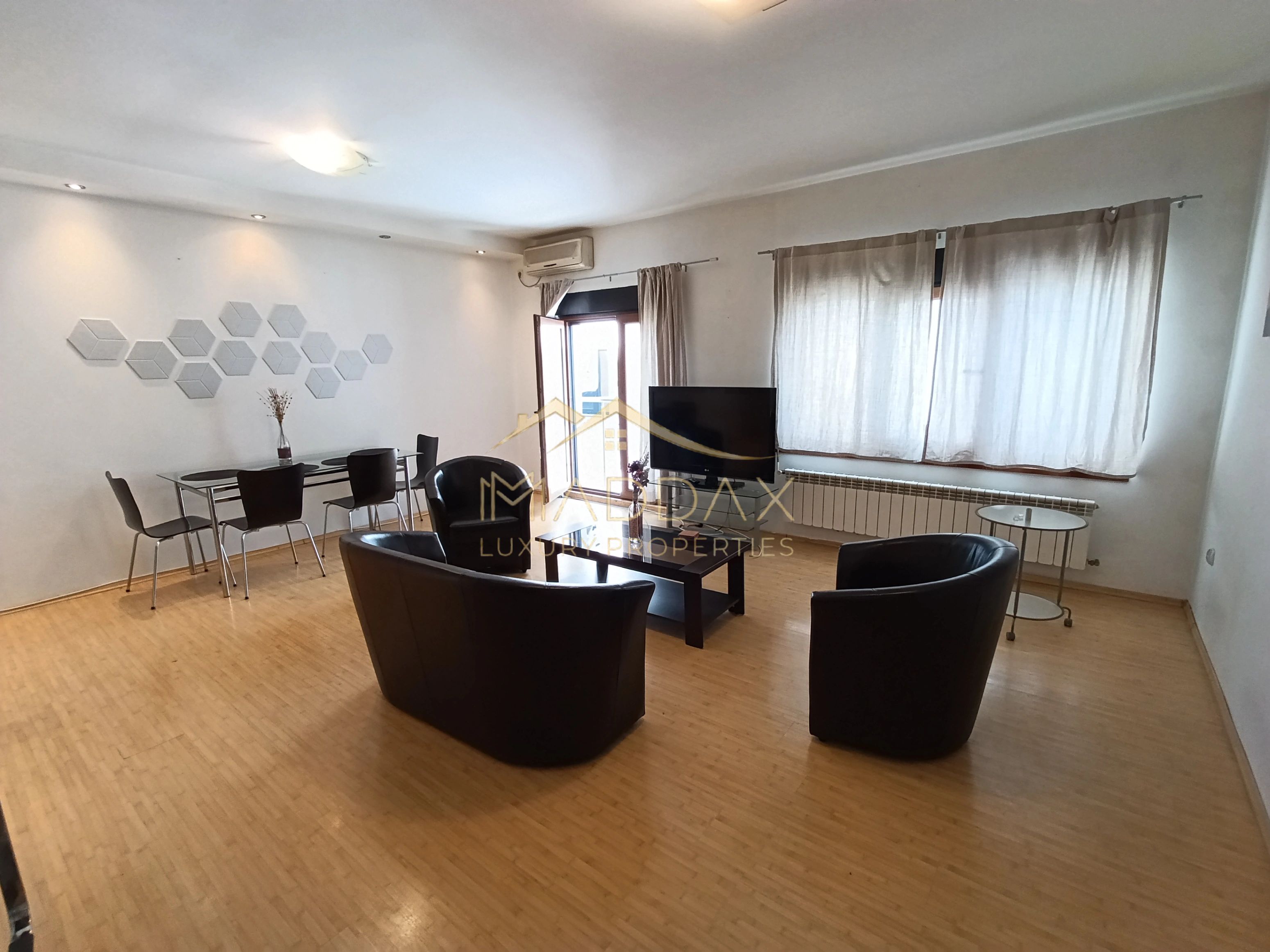 Apartament 2 camere Polona/Centrala*Dotat Complet* Vanzare