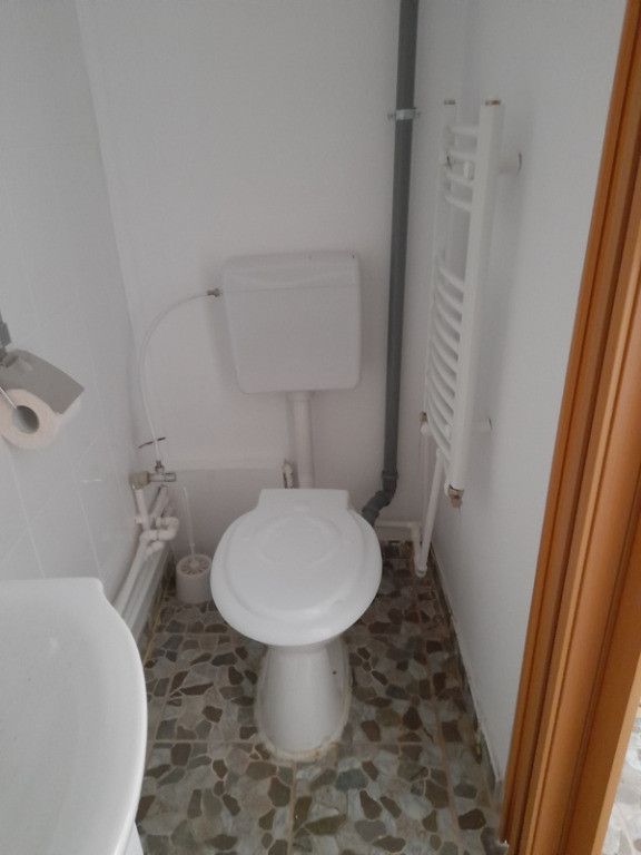 Dristor, Piata Ramnicu Sarat, casa — fotografia 5