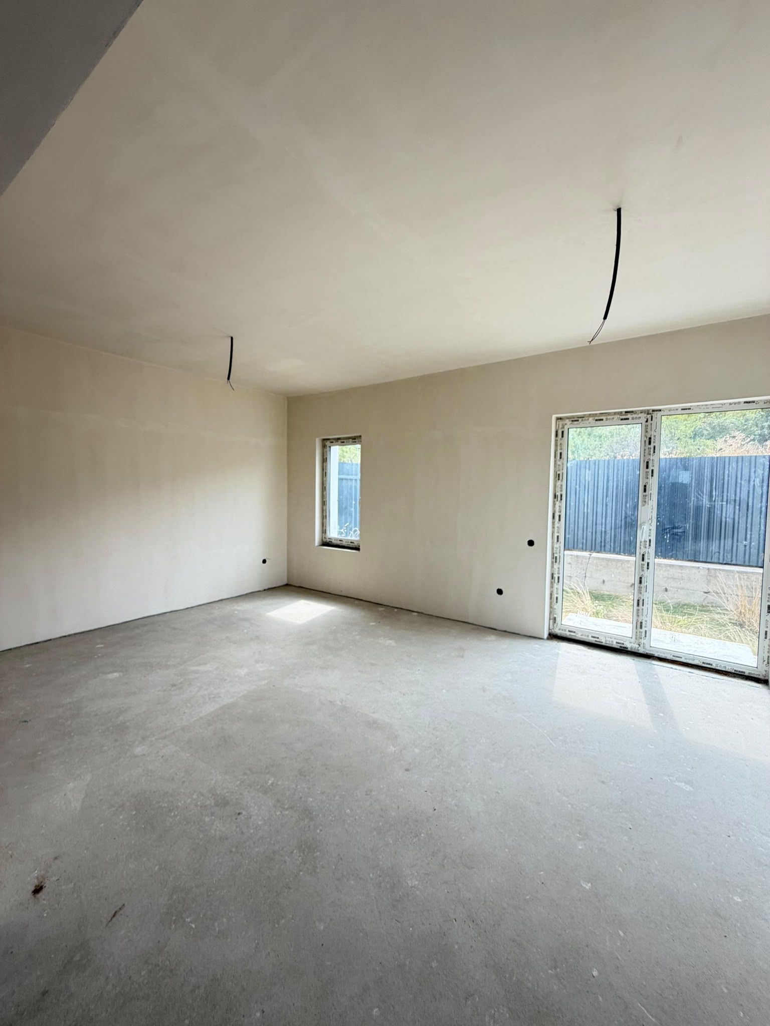 Triplex 4 camere DECOMANDATE, 112 mp utili, 184 mp curte, Urusagului — fotografia 7