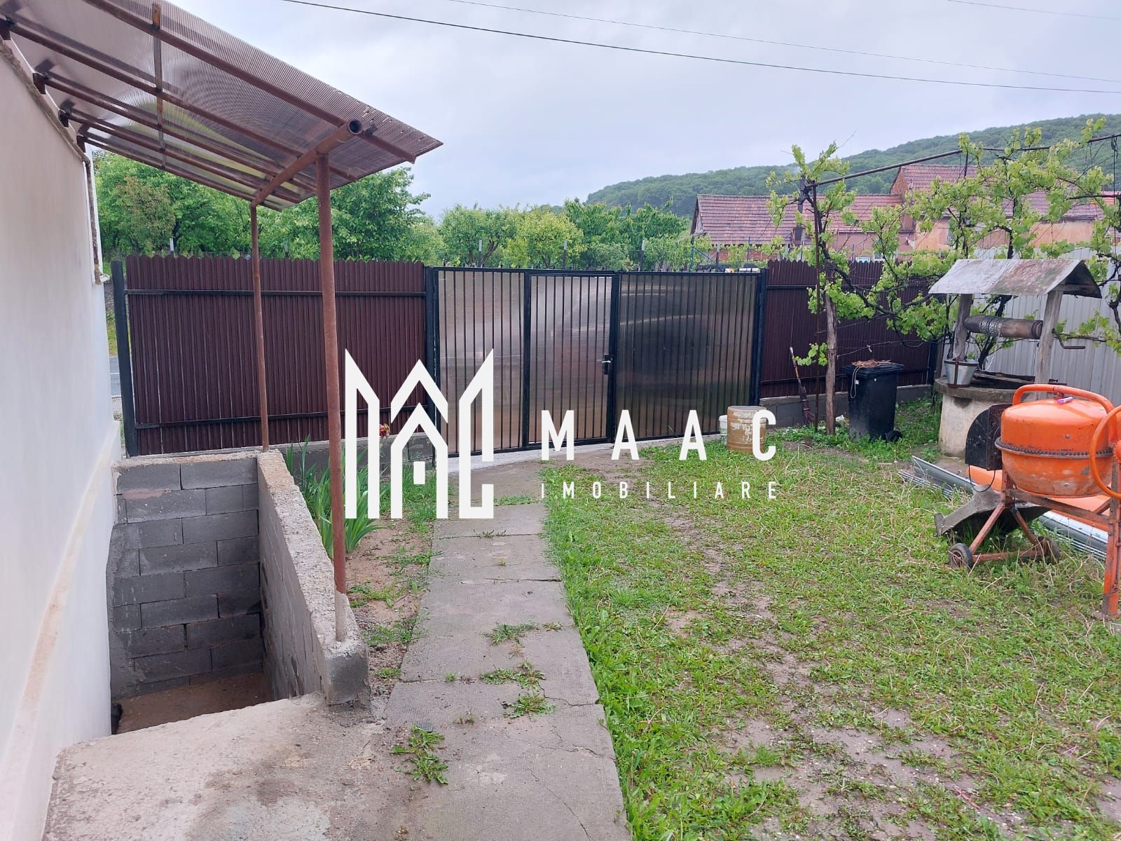 Casa individuală | Teren 570 mp | 3 camere | Rusi
