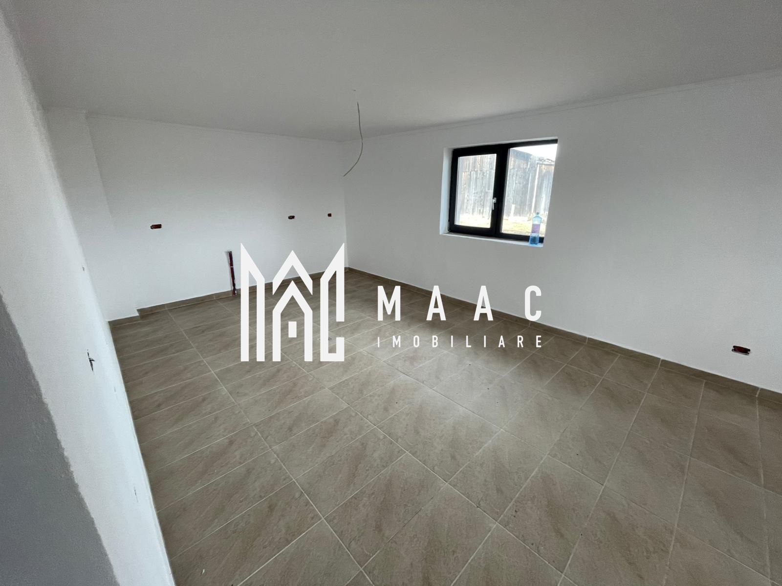 Casa de închiriat | 9 camere  | 260mp utili | Sacel — fotografia 4