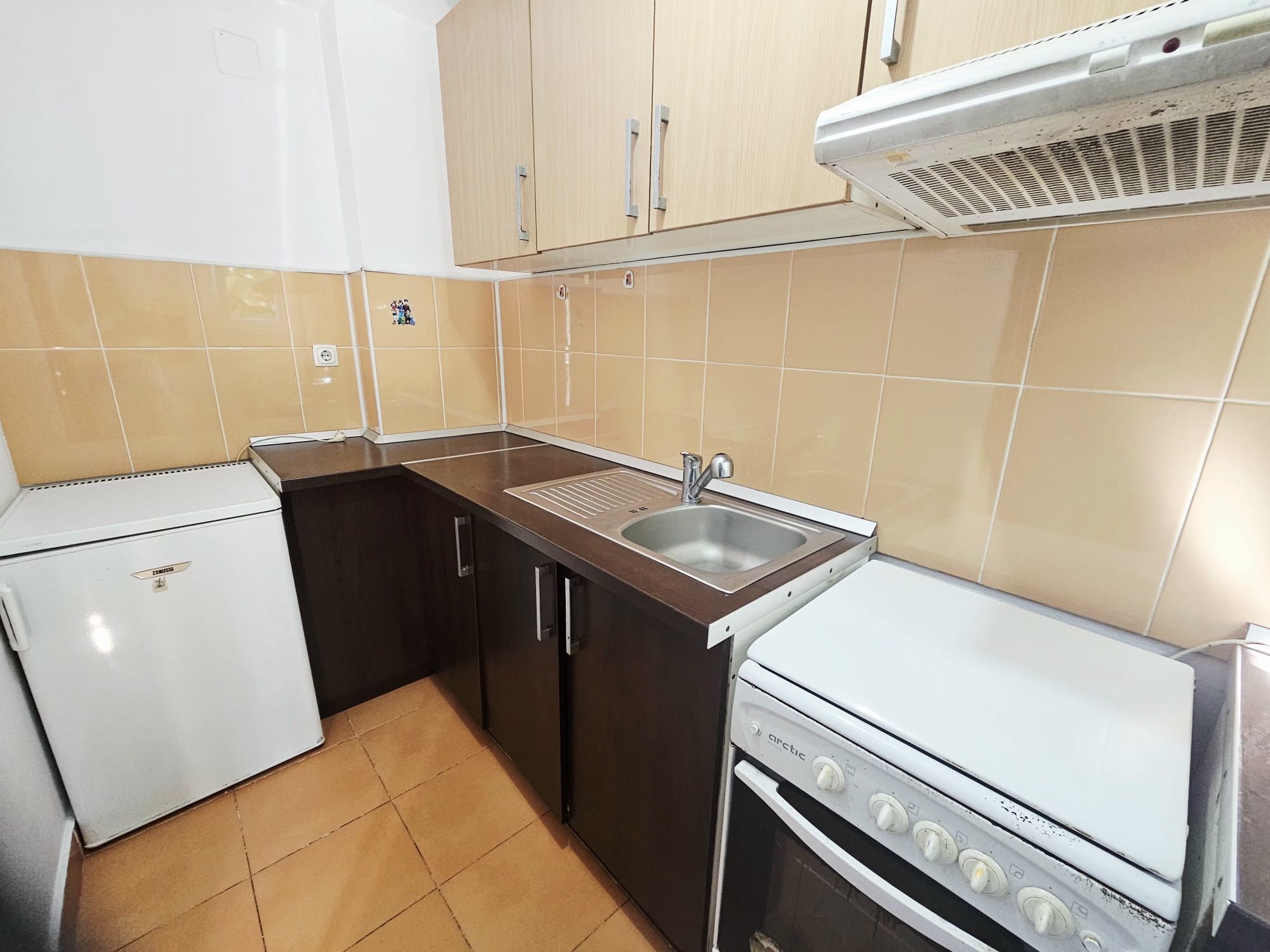 Garsoniera de inchiriat cu loc de parcare inclus,Eroilor/Floresti — fotografia 8