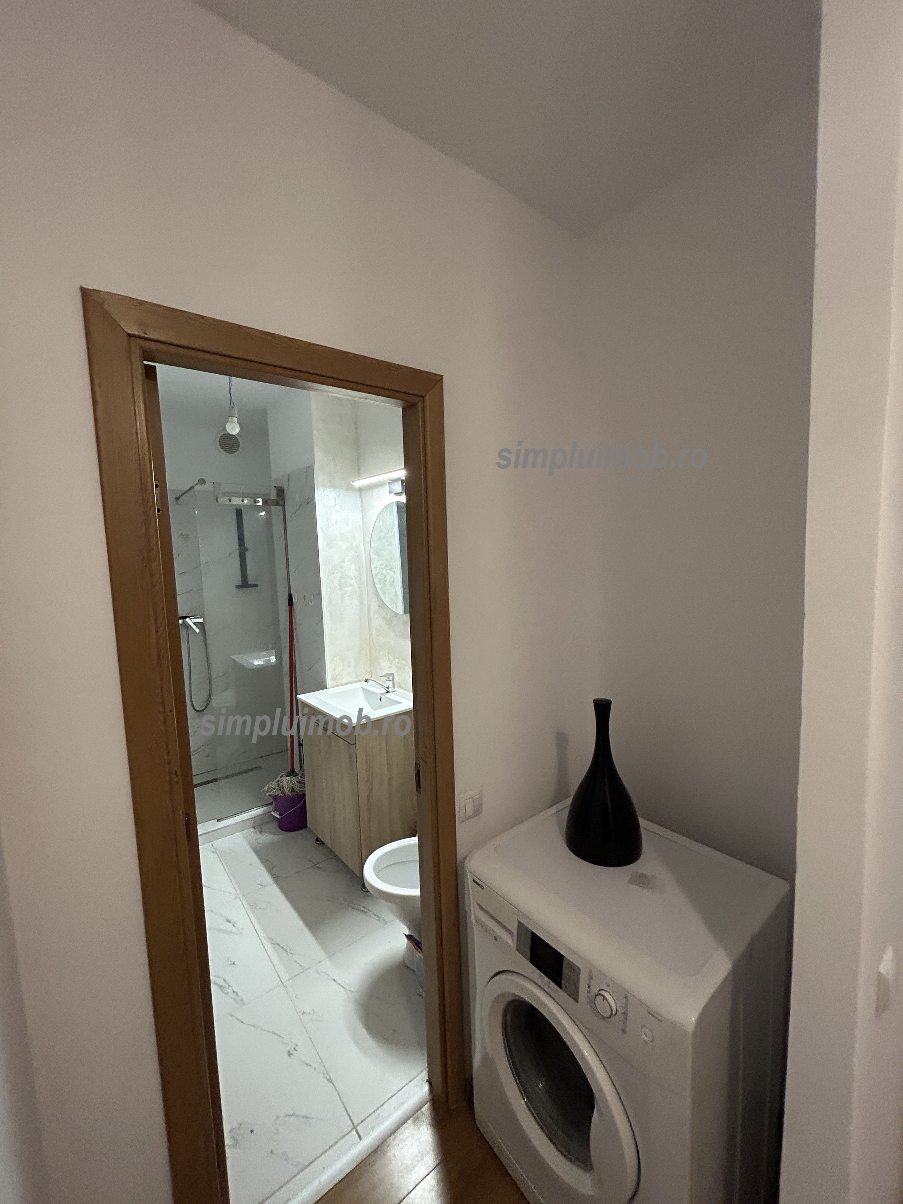 3 camere spatios Metrou Iancului — fotografia 12