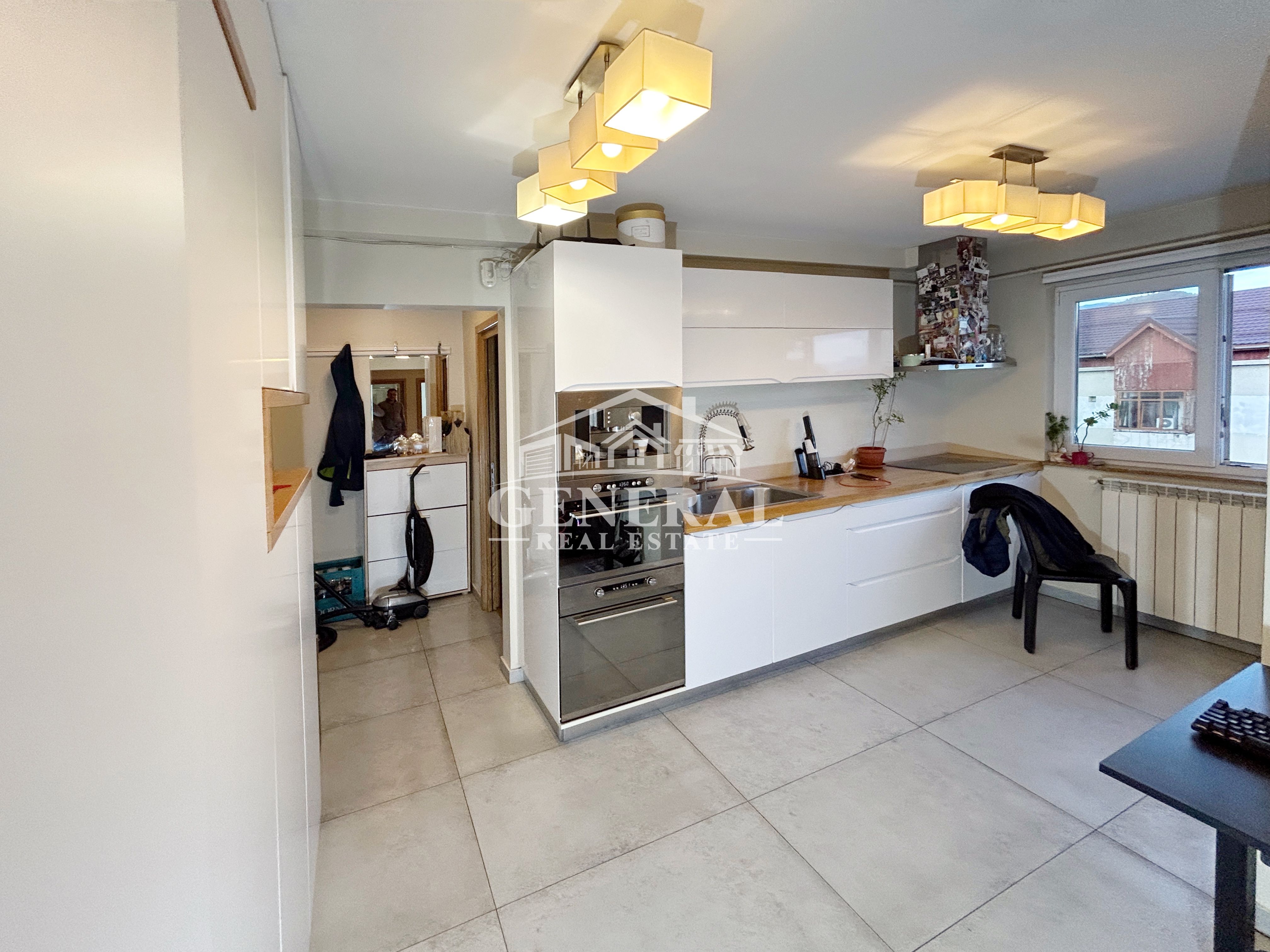 Va propunem spre vanzare un apartament cu 3 camere str. Aviatorilor — fotografia 2