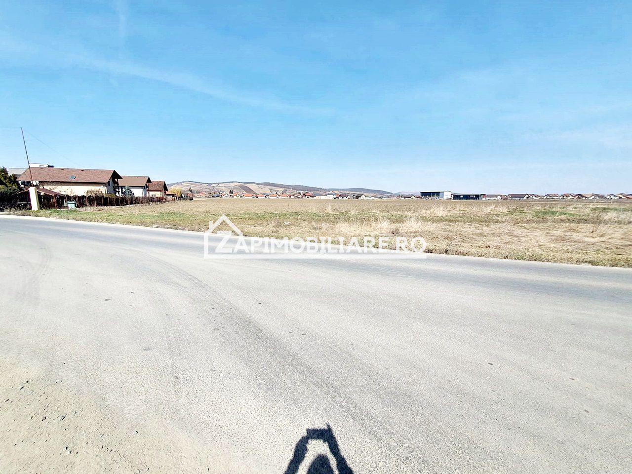 Teren 27.000 mp.deschidere la 2 drumuri ,75 euro mp. — fotografia 6