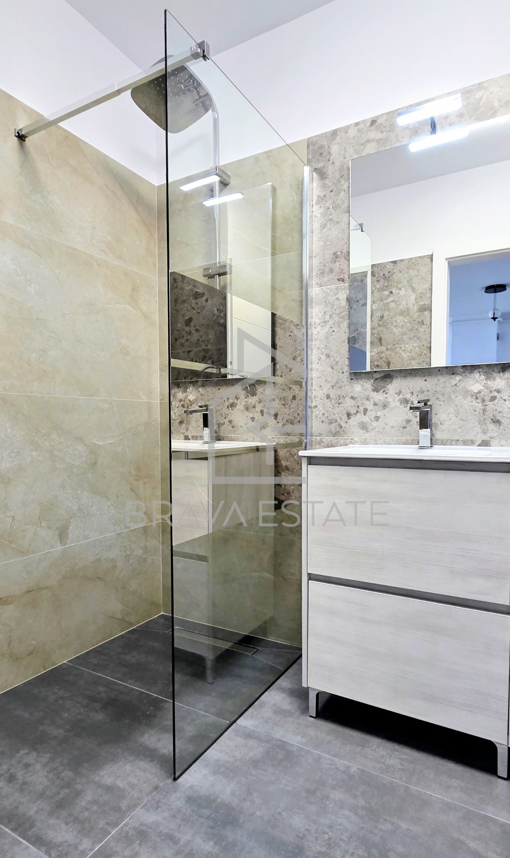 Apartament 56mp, 2 camere, parcare subterana, Eroilor Residence — fotografia 4
