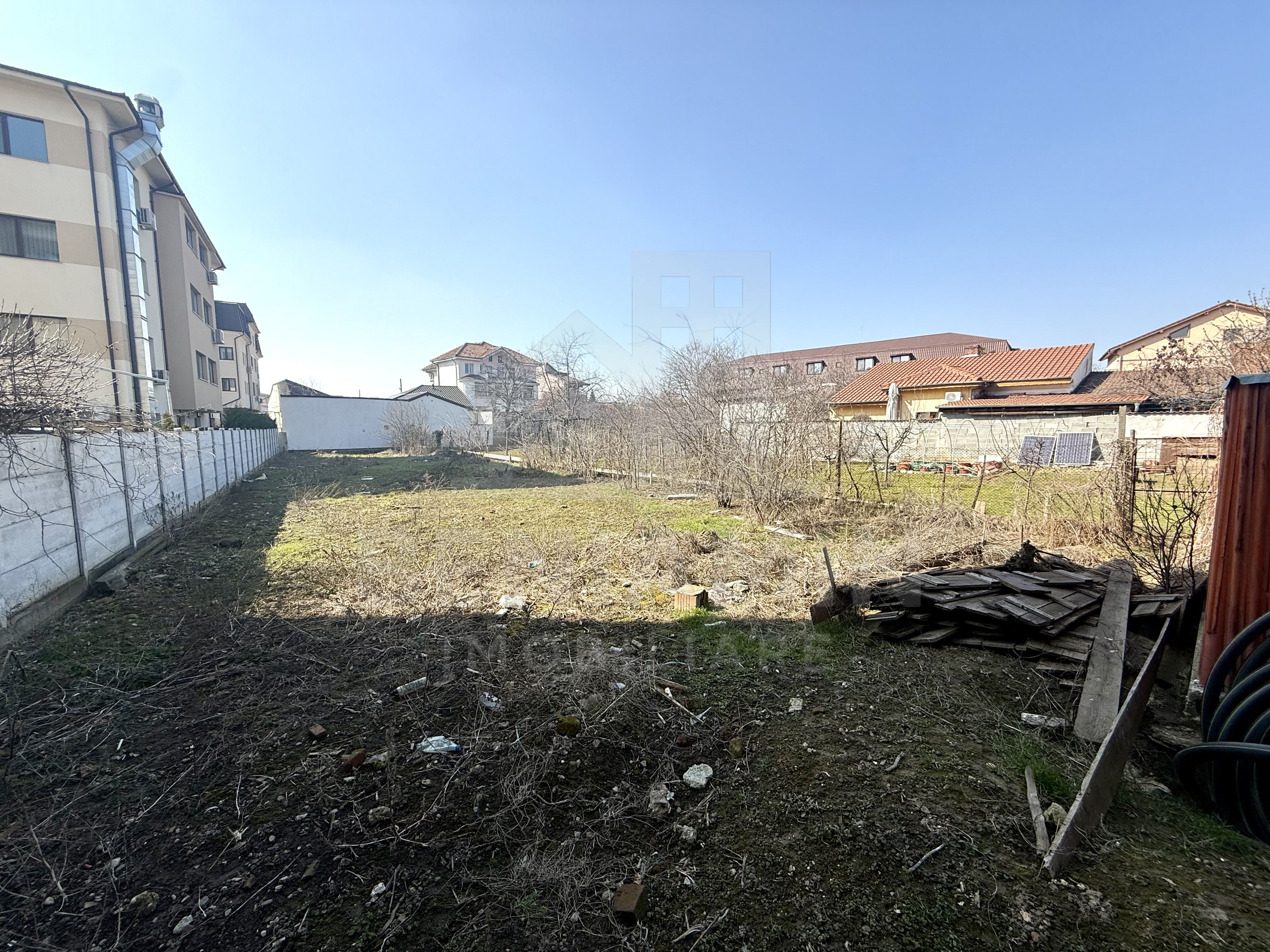 Teren 923mp - toate utilitatiile - investitie - Imparatul Traian — fotografia 3