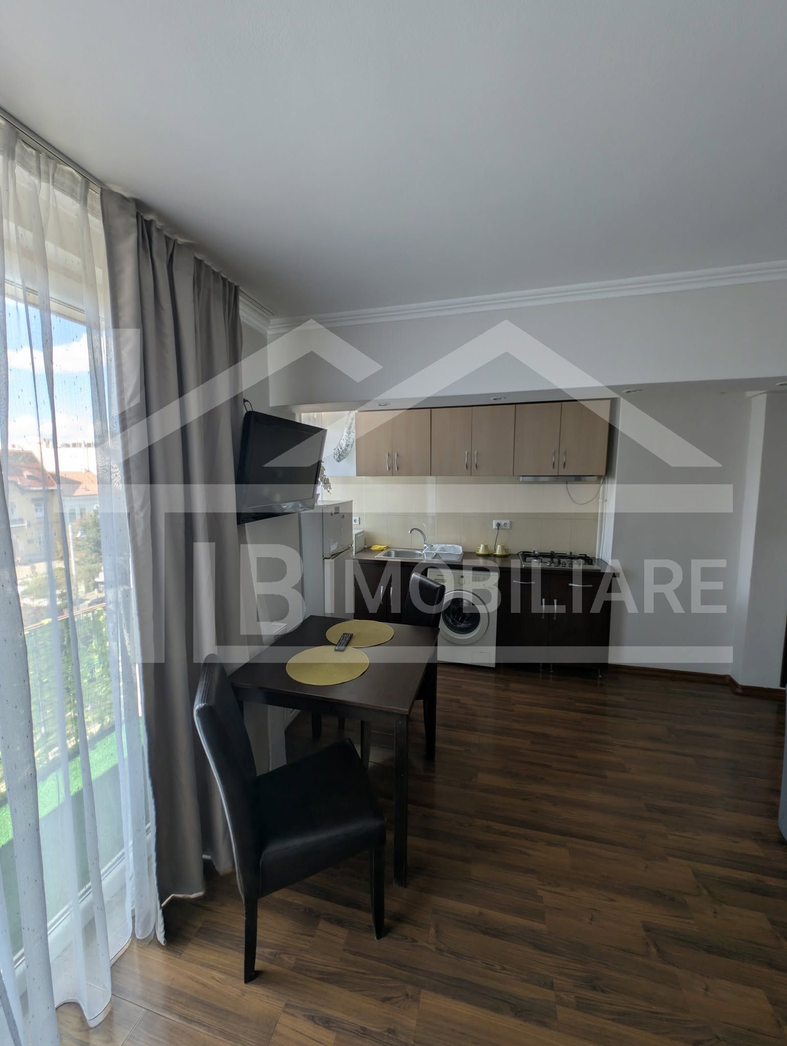 Apartament cu 2 camere, 40 mp, petfriendly, Zona Ultracentrala — fotografia 4