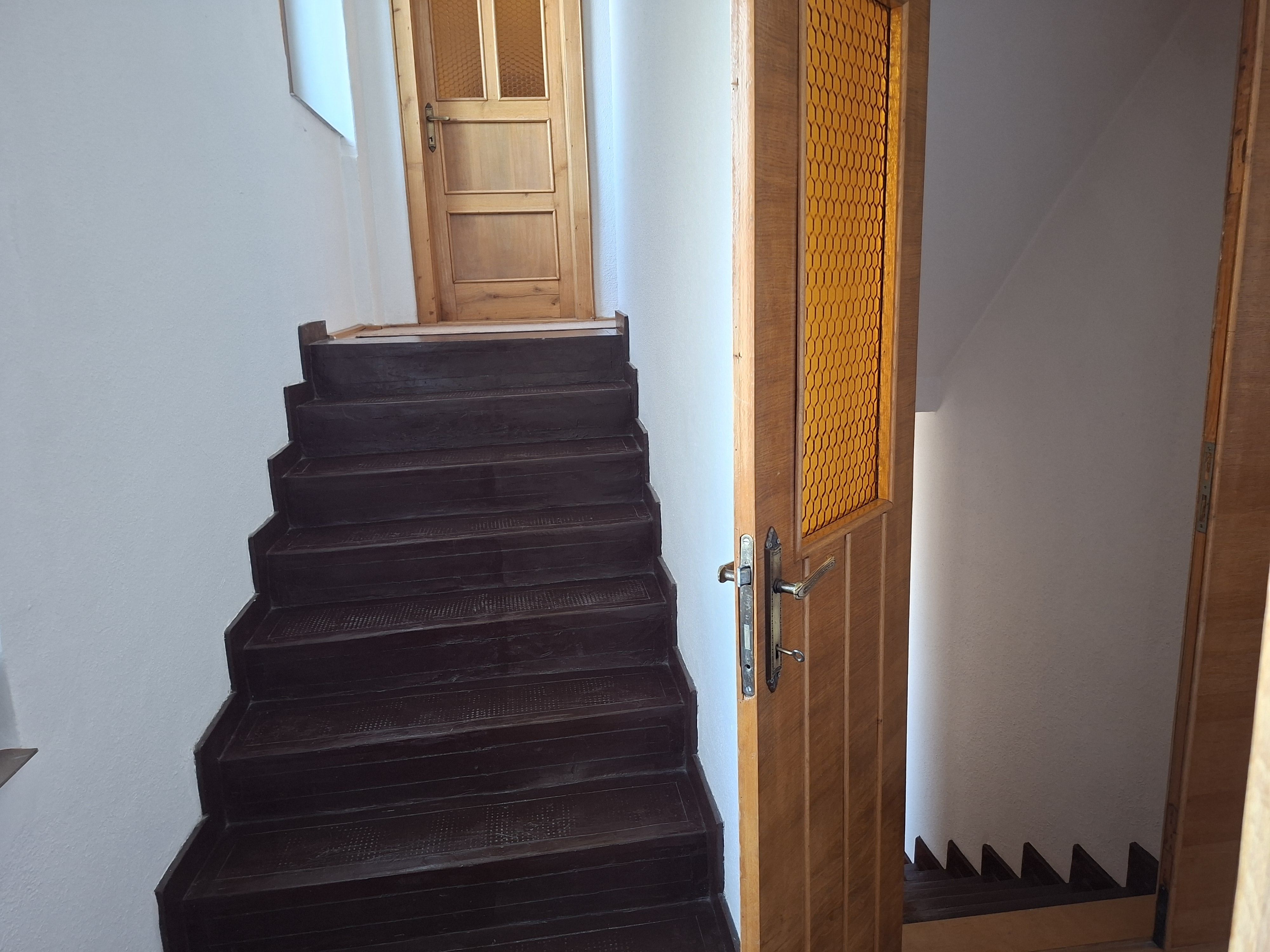 BRASADAS vinde casa individuala cu 7 camere in CENTRU. — fotografia 6