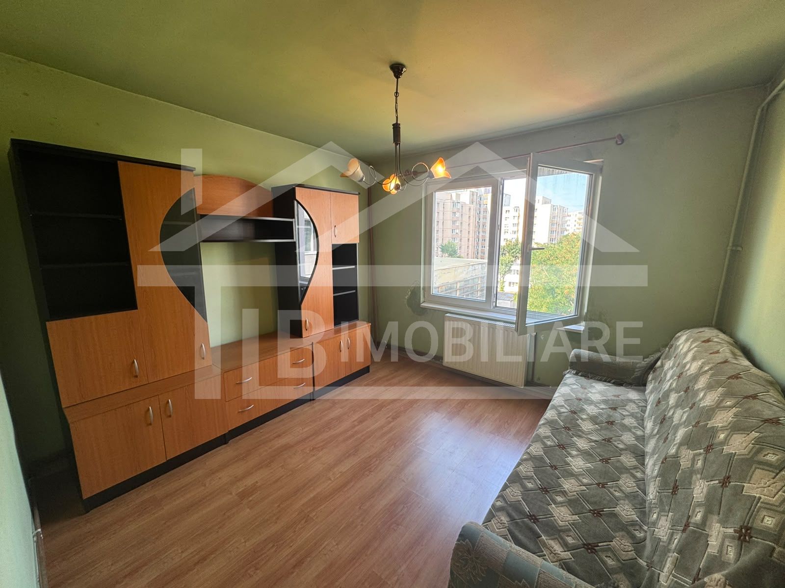Apartament cu 3 camere, 66 mp, decomandat, Zona Fortuna — fotografia 3