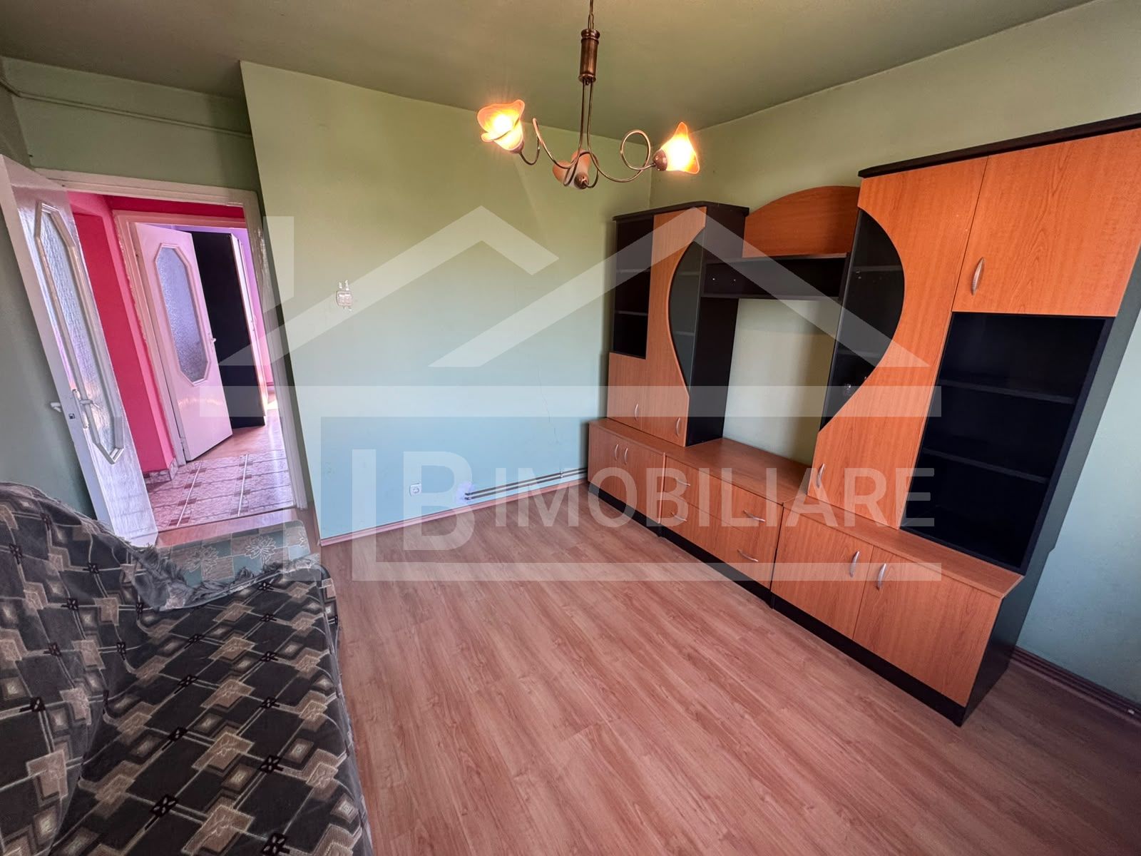 Apartament cu 3 camere, 66 mp, decomandat, Zona Fortuna — fotografia 4
