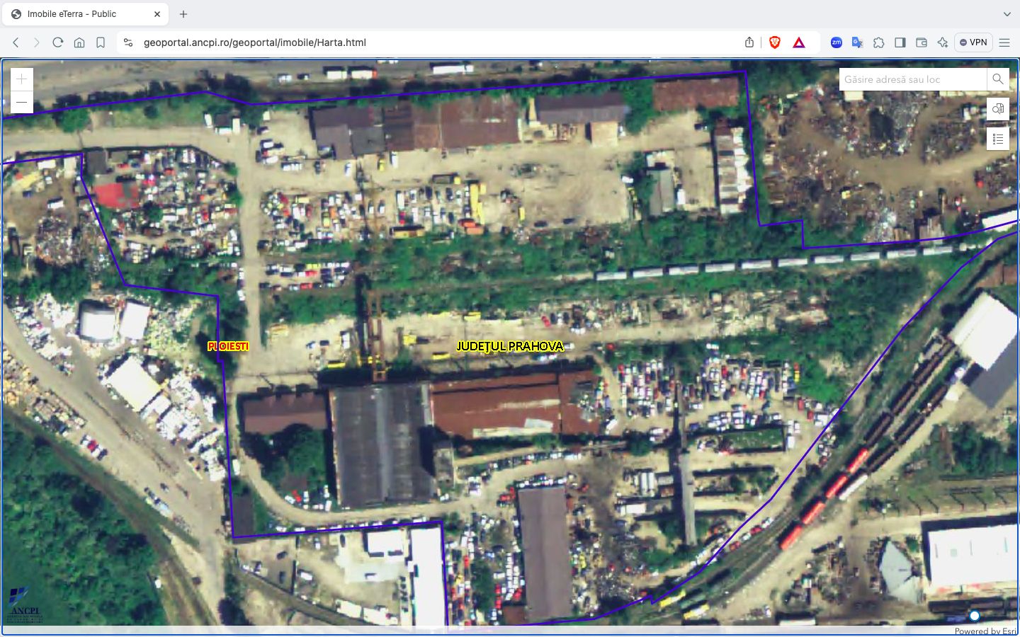 Platformă Industrială cu Cale Ferată si Infrastructură Completă — fotografia 5