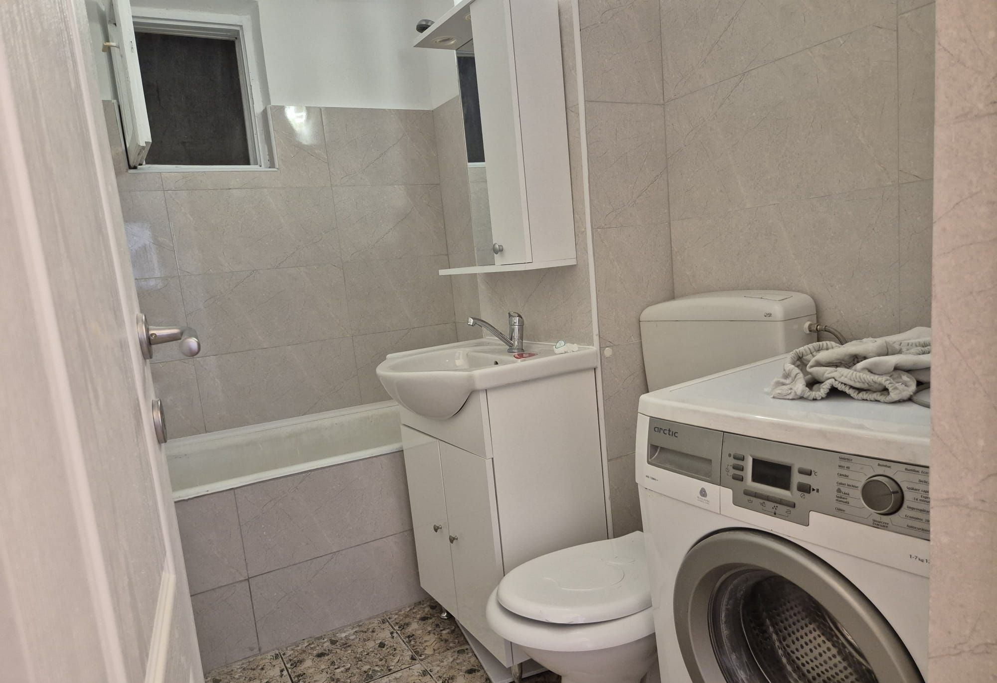 Apartament 3 camere,1 Mai — fotografia 8