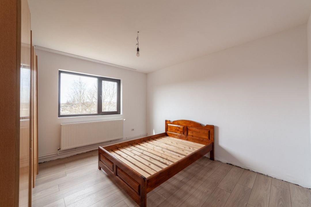 La 2 min de Campulung Muscel – 344 mp utili+ teren 4.563 mp -utilizare multiplă! — fotografia 14