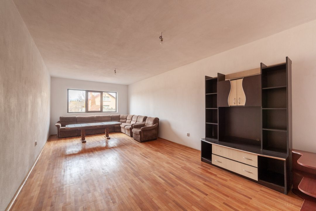 La 2 min de Campulung Muscel – 344 mp utili+ teren 4.563 mp -utilizare multiplă! — fotografia 5