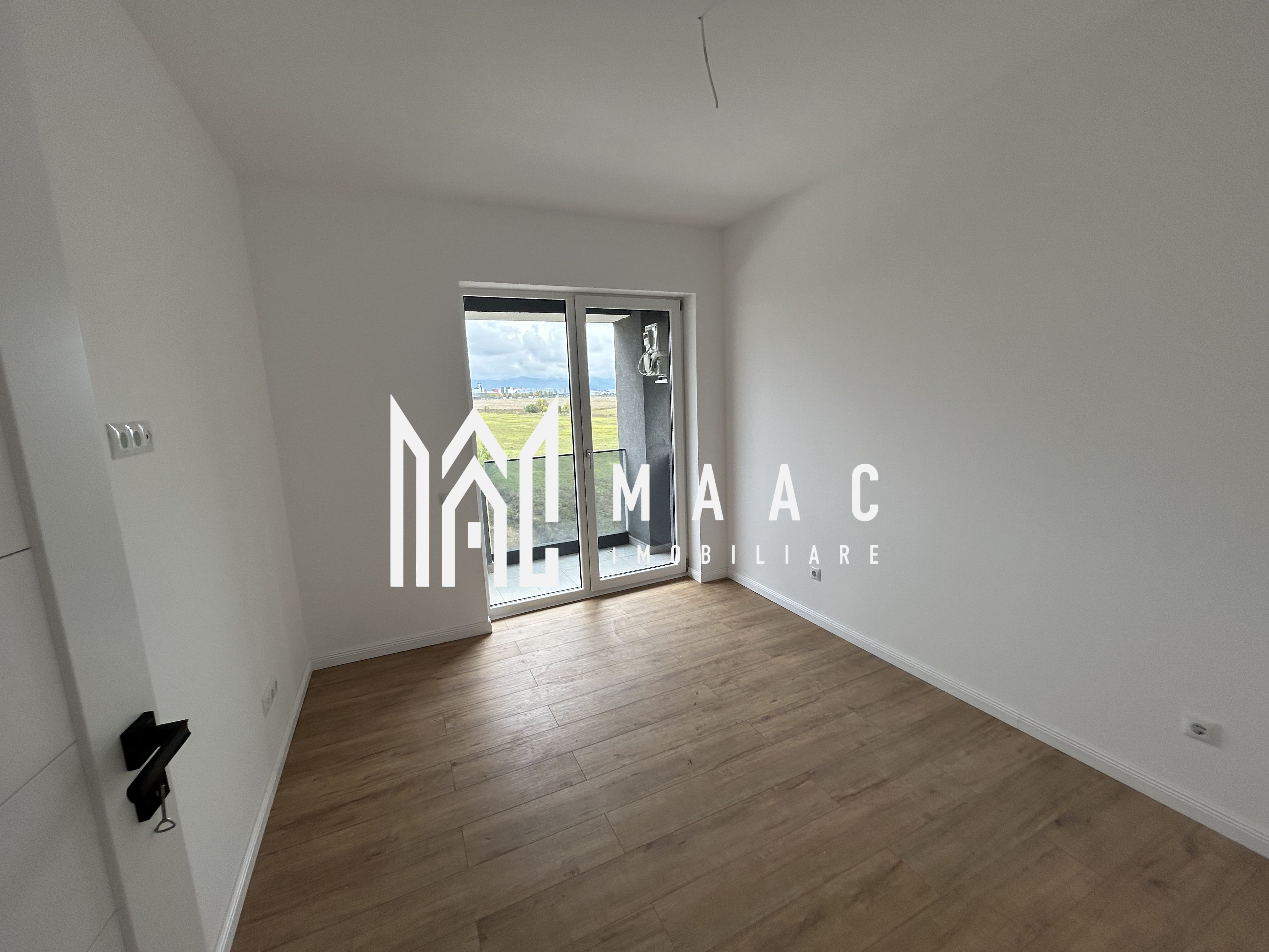 Apartament 3 camere la cheie I Balcon & Parcare I Calea Surii Mici — fotografia 3