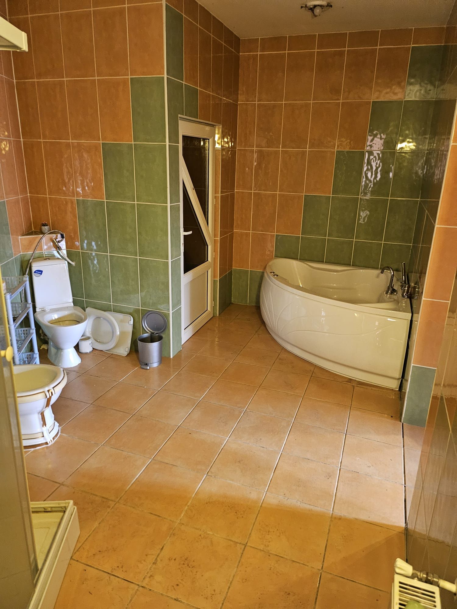 BRASADAS vinde casa individuala zona DARA cu 5 cam si teren 4ari. — fotografia 6