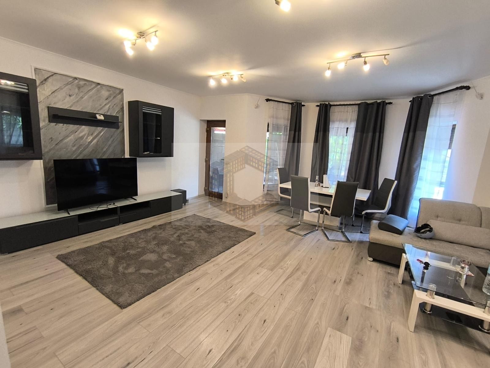 Duplex cu 5 camere și 3 bai, acces auto, Dumbrăvița — fotografia 3